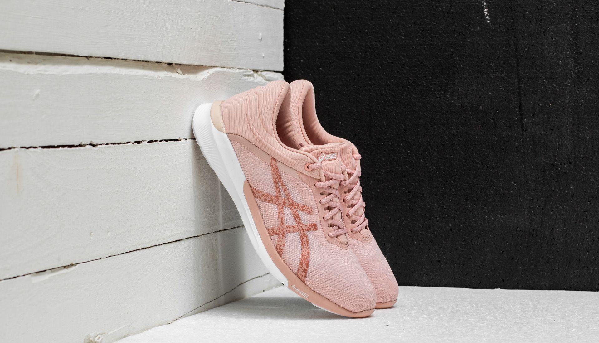 Asics fuzeX Rush White/ Evening Sand/ Evening Sand