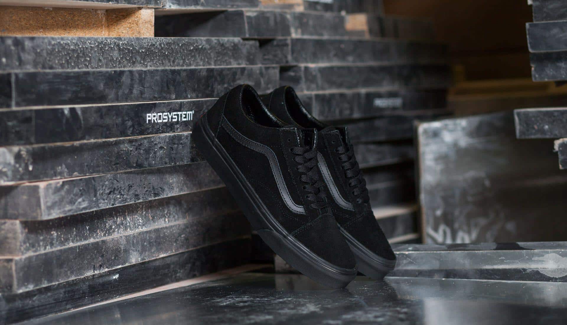 Vans Old Skool (Suede)Black/ Black/ Black