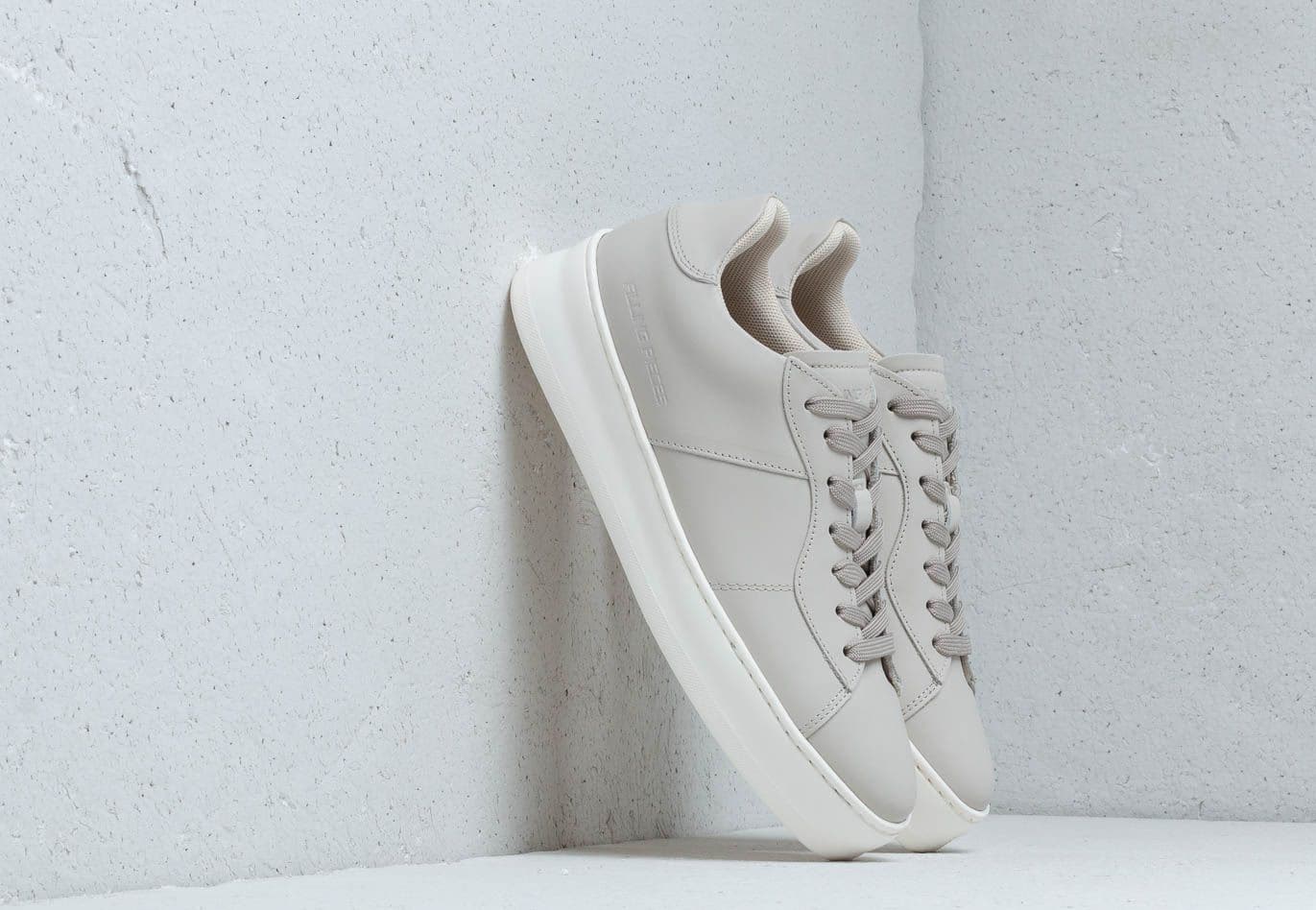 Filling Pieces Light Plain Court Off White