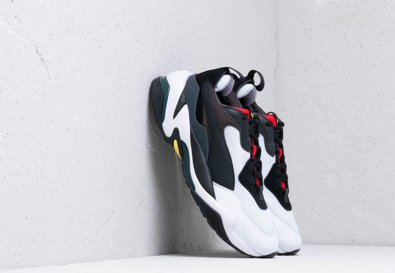 Puma Thunder Spectra Puma Black/ High Risk Red