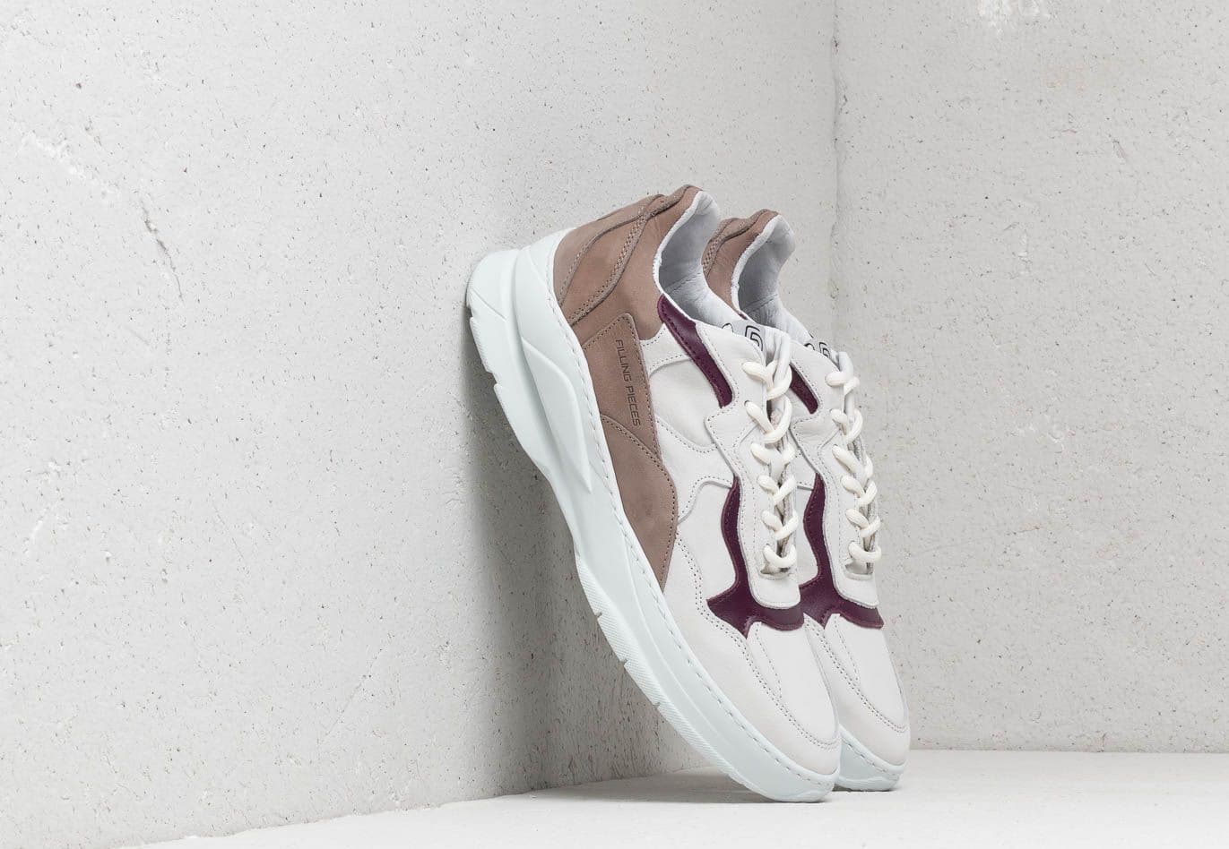 Filling Pieces Low Fade Cosmo Infinity Navy Blue