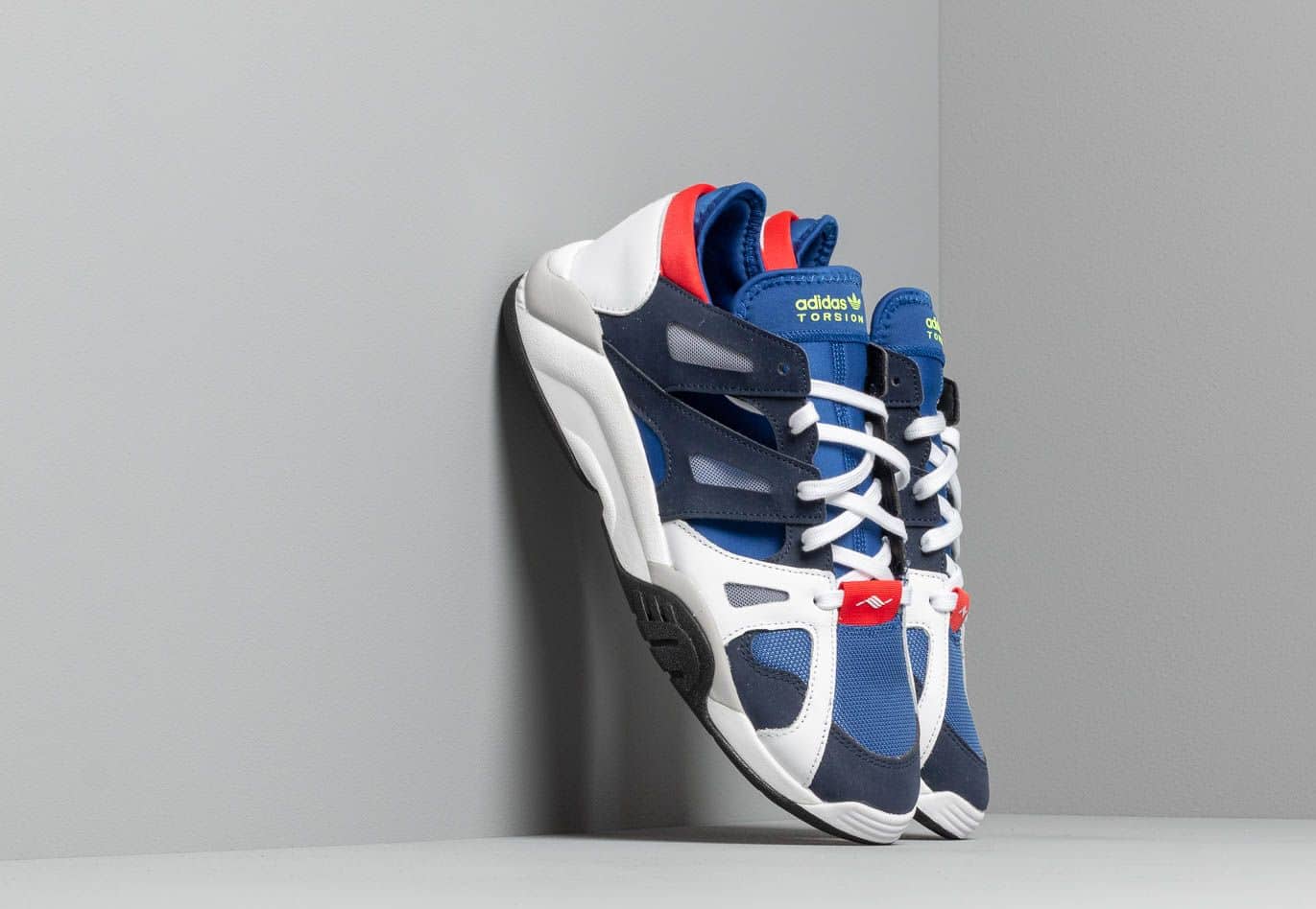 adidas Dimension Lo Croyal/ Core Navy/ Ftw White