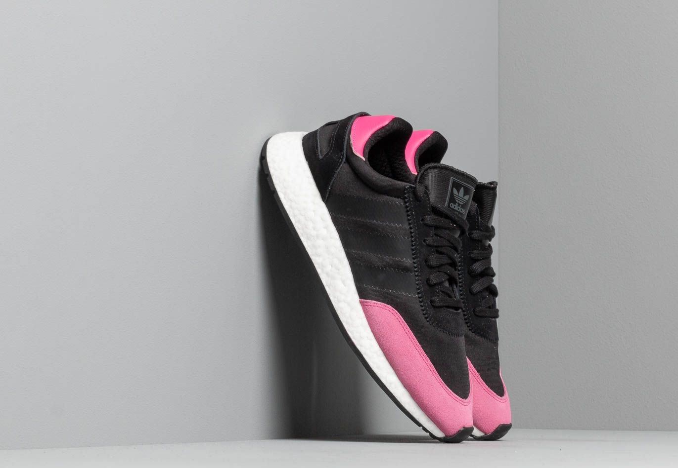 adidas I-5923 Core Black/ Core Black/ Shock Pink