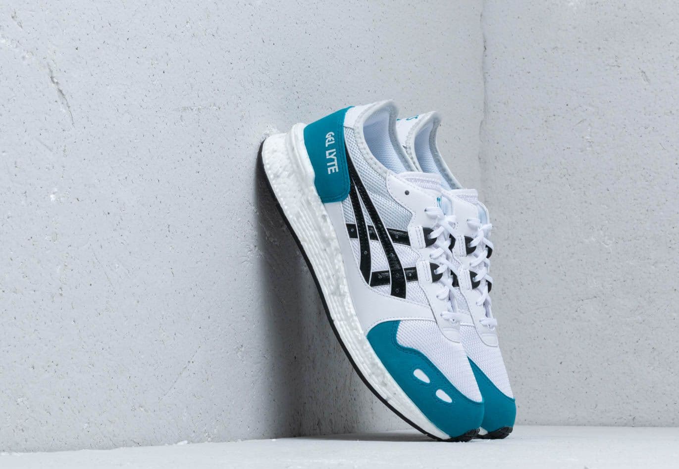 Asics HyperGel-Lyte White/ Teal Blue