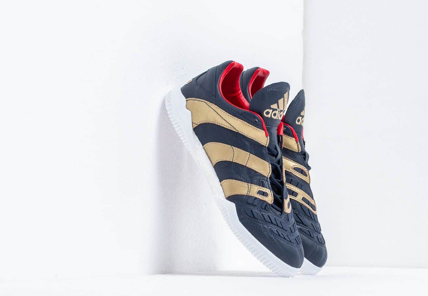 adidas Predator Accelerator TR Core Navy/ Gold Metallic/ Predator Red