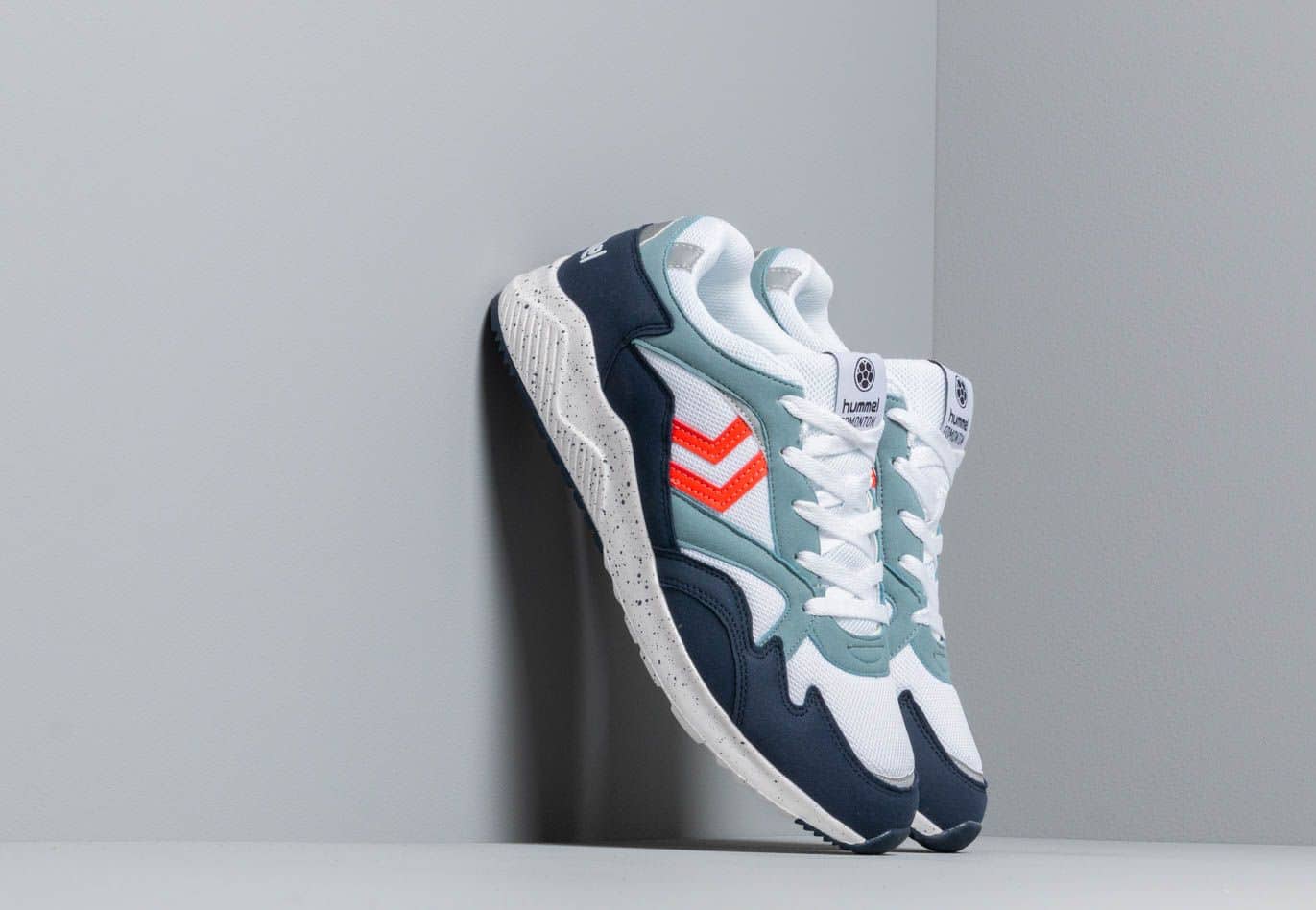 hummel Edmonton Arona