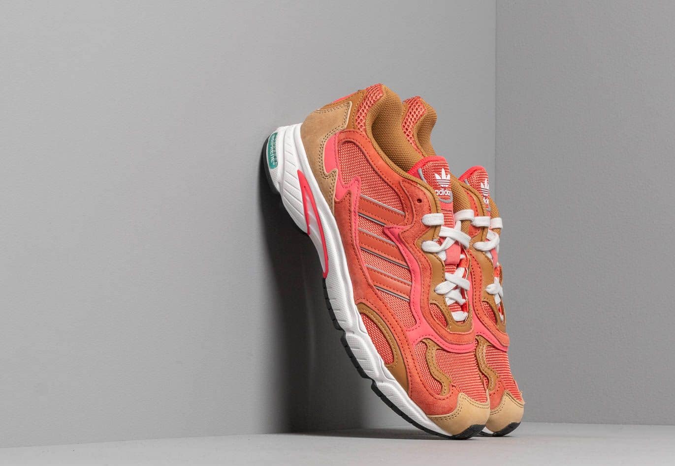 adidas Temper Run Raw Amber/ Raw Amber/ Core Black