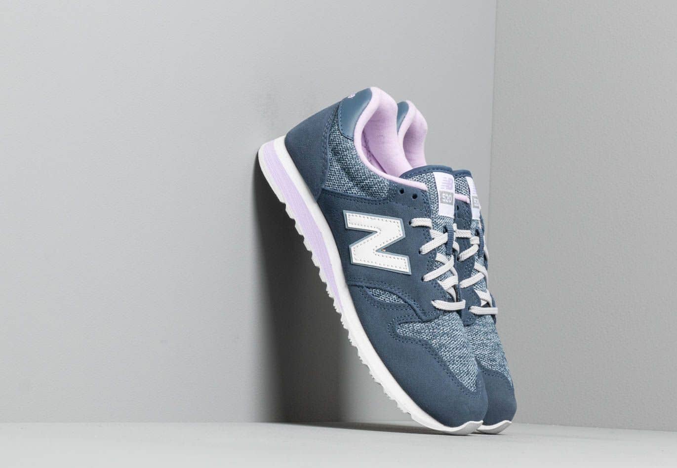 New Balance 520 Blue/ Pink