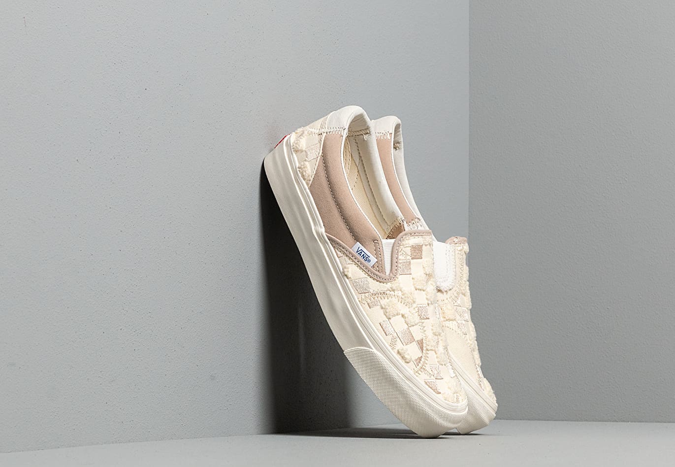 Vans Classic Slip-On Bricolage LX (Embroidered Checker) Classic