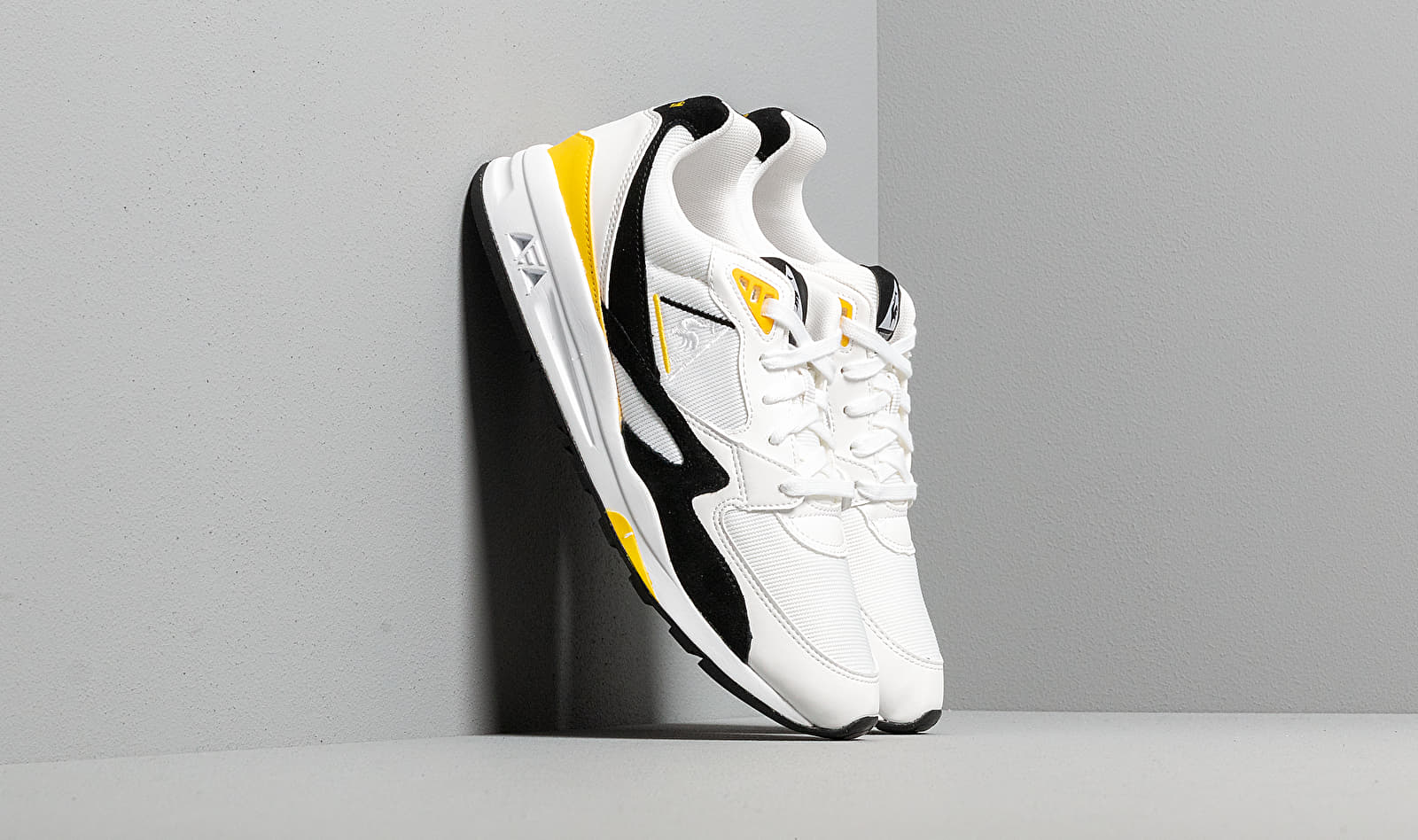 le coq sportif LCS R800 Sport Optical White/ Black
