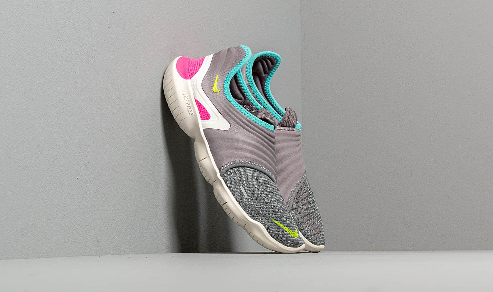 Nike Wmns Free Run Flyknit 3.0 Gunsmoke/ Volt-Aurora Green