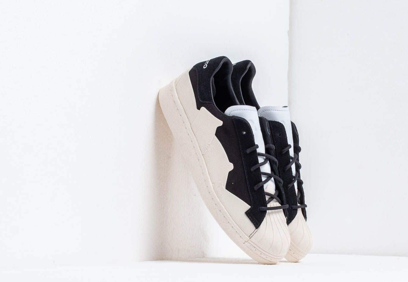 Y-3 Super Takusan Core Black/ Core Black/ White