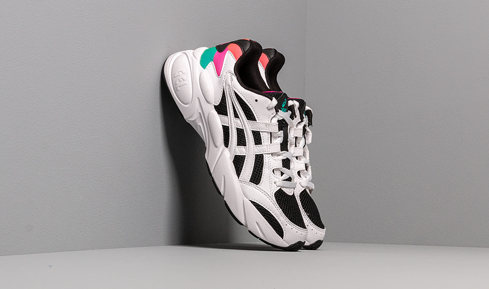 Asics Gel-BND Black/ White