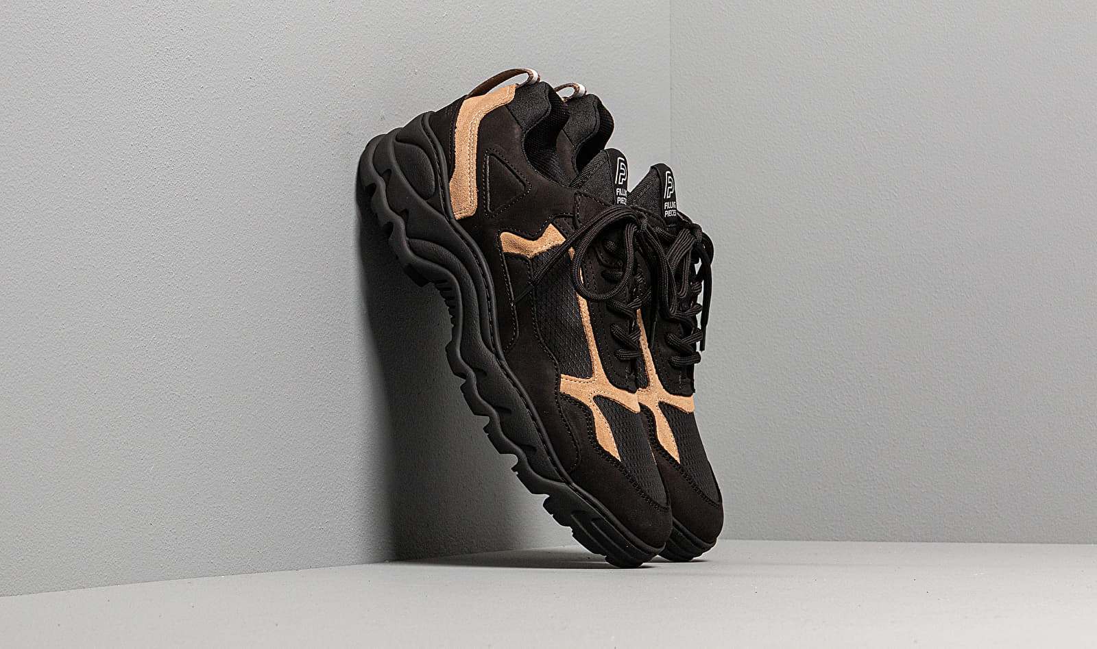 Filling Pieces Low Curve Iceman Trimix All Black