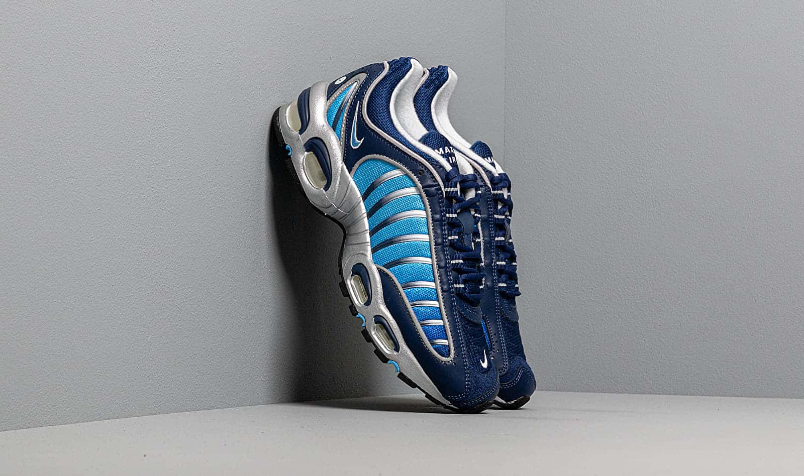 Nike Air Max Tailwind IV Blue Void/ University Blue-White-Black