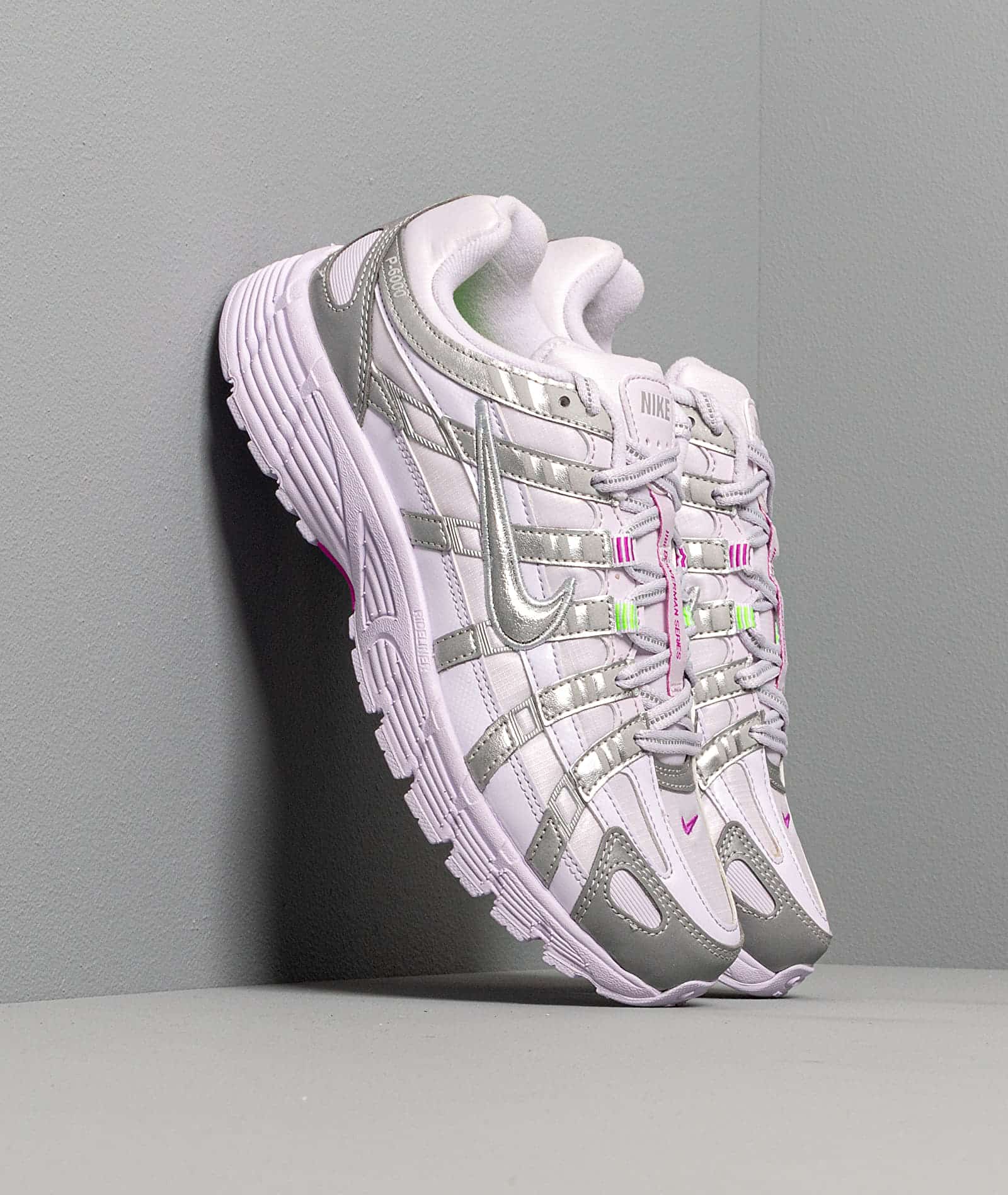 Nike W P-6000 Barely Grape/ Barely Grape