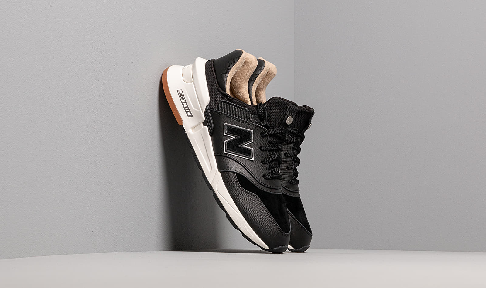 New Balance 997 Black
