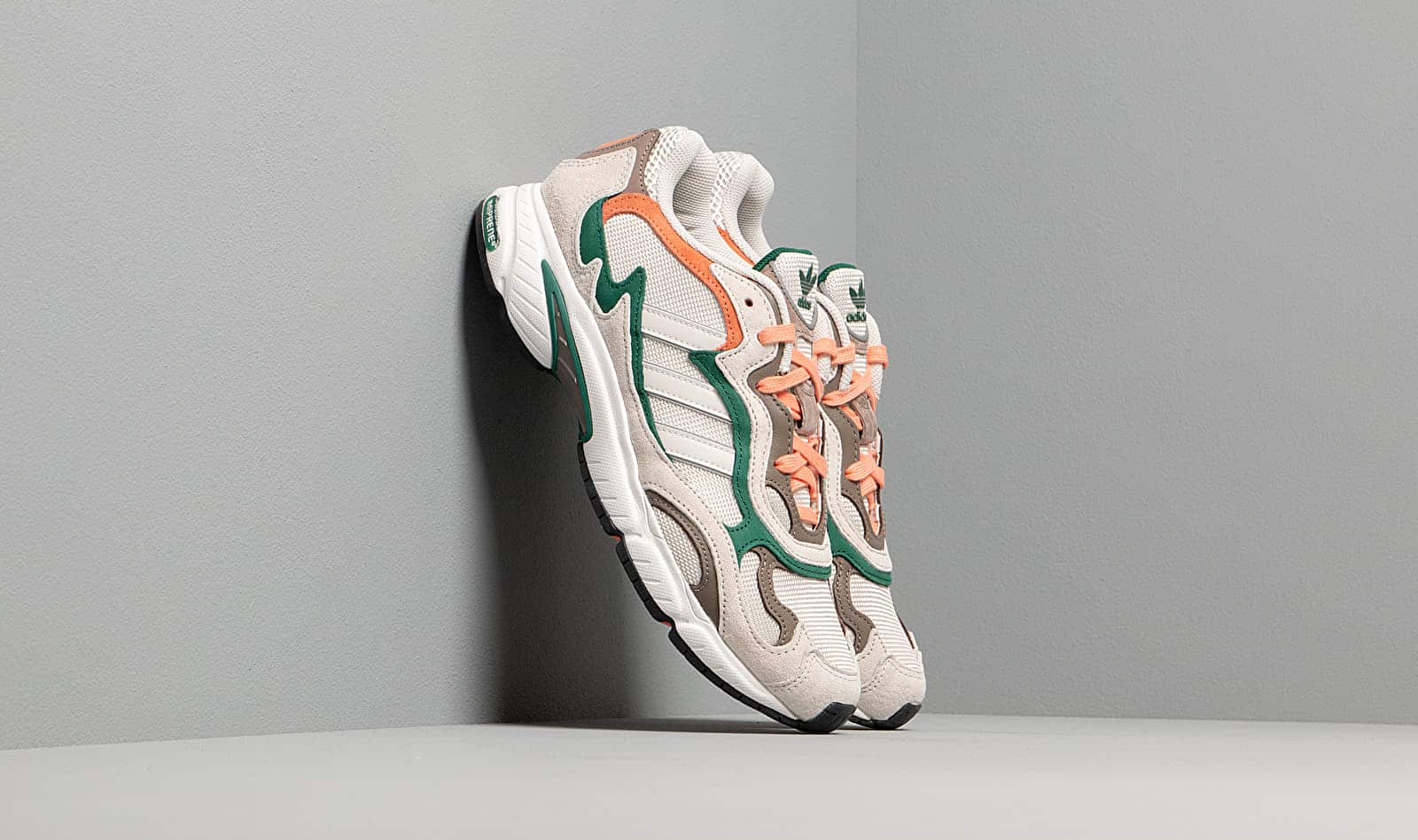 adidas Temper Run Raw White/ Crystal White/ Core Black