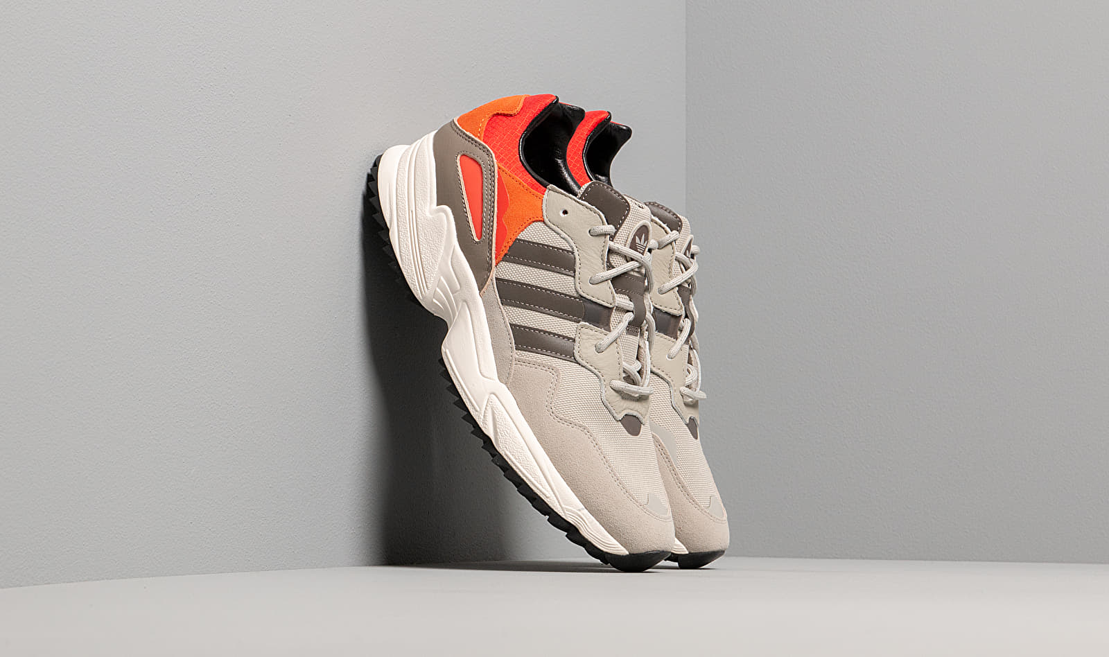 adidas Yung-96 Trail Sesame/ Trace Green Metalic/ Off White