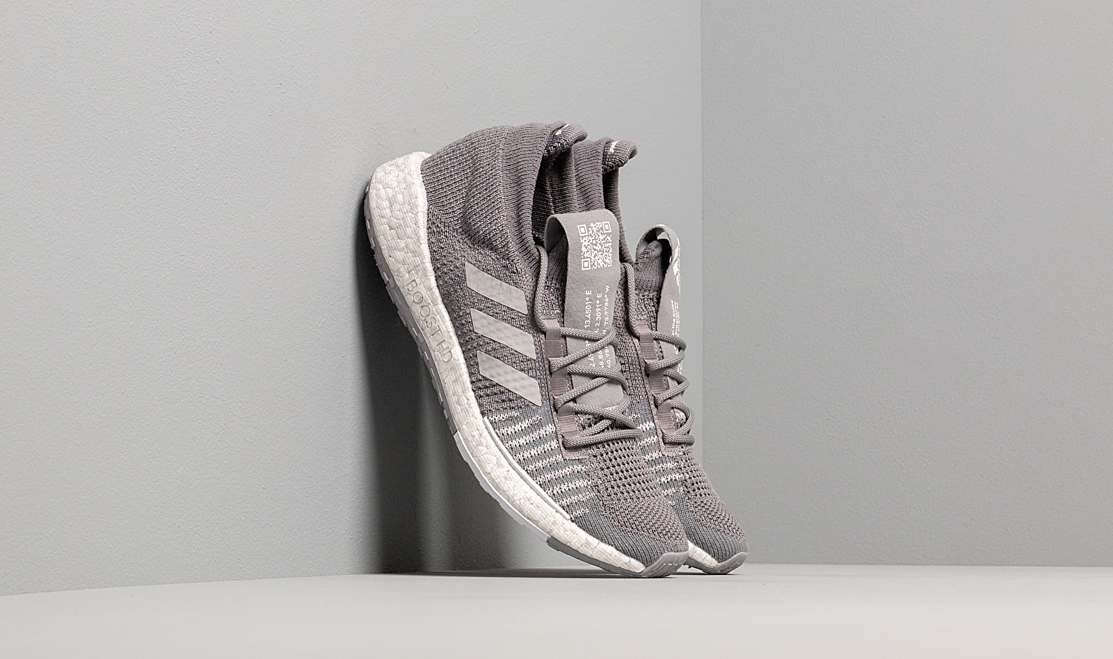 adidas PulseBOOST HD w Grey Three/ Grey Two/ Ftw White