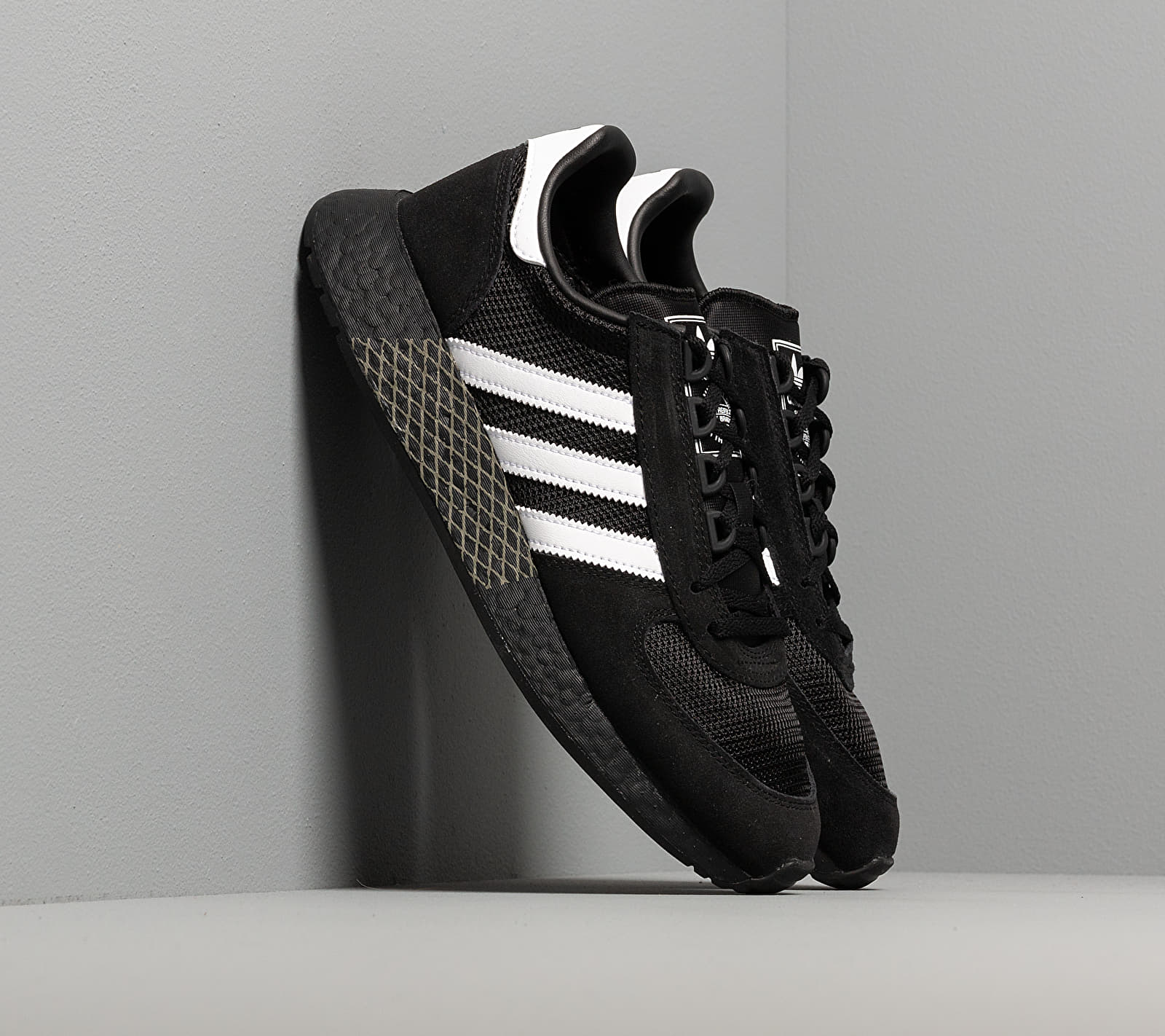 adidas Marathon Tech Core Black/ Ftw White/ Trace Cargo