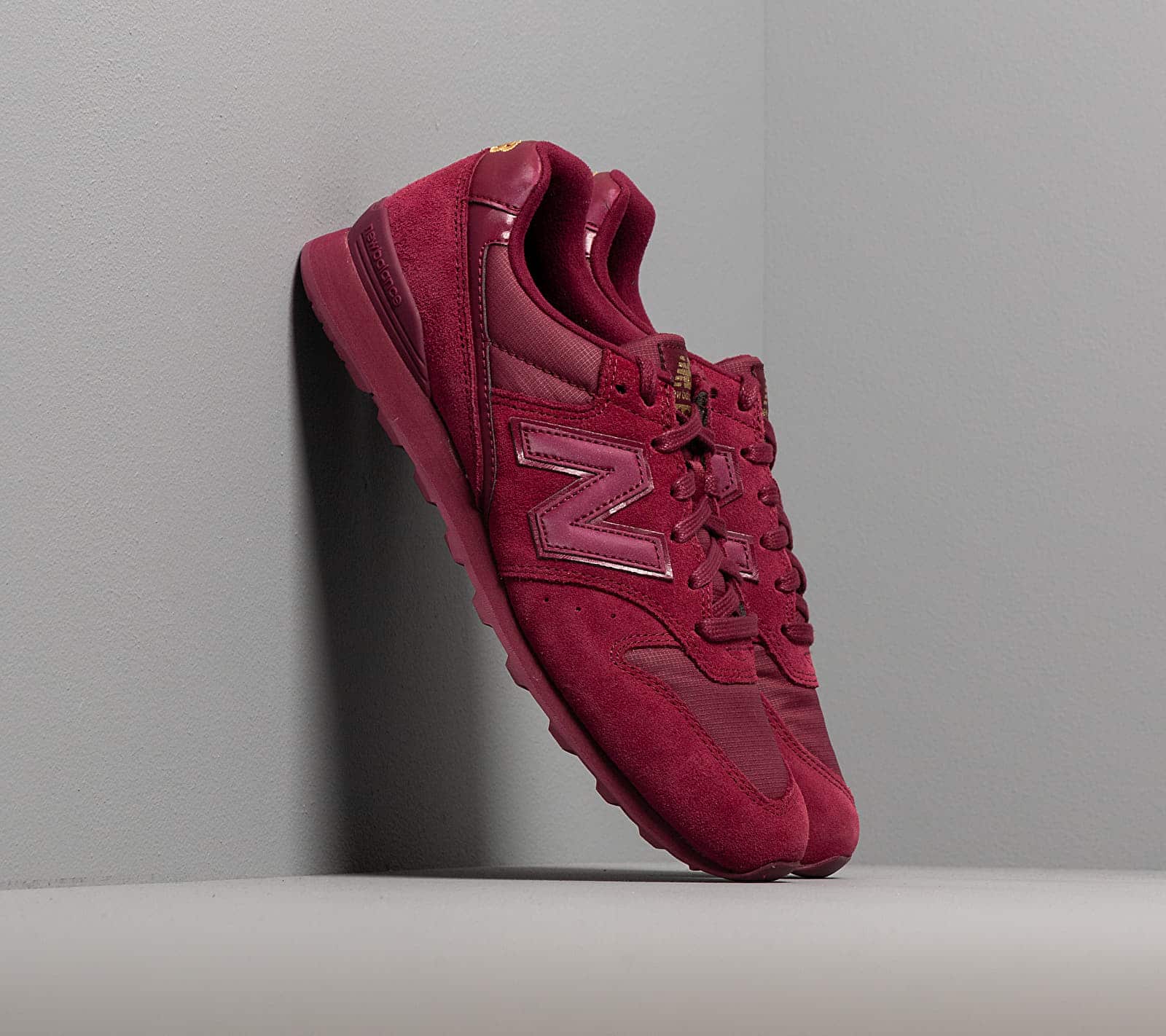 New Balance 996 Burgundy