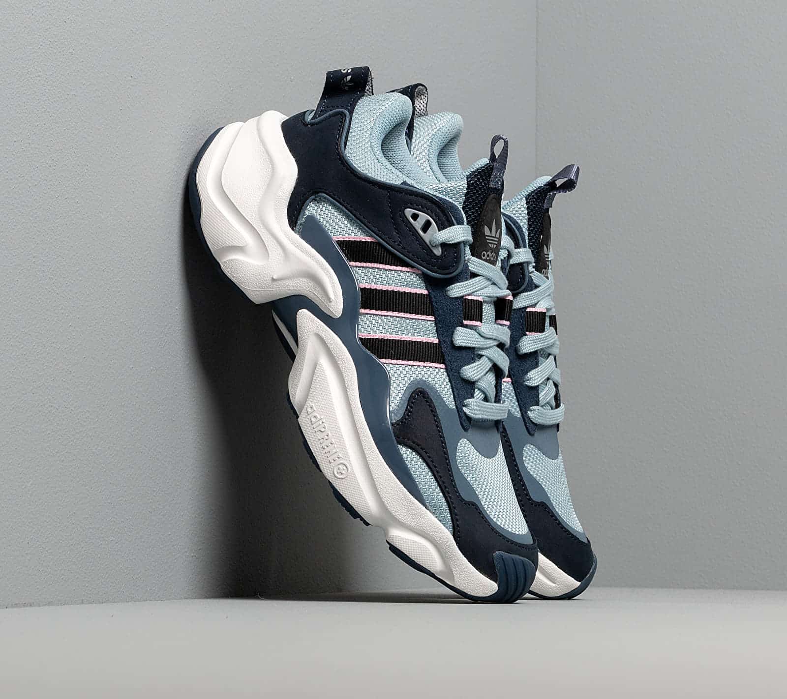 adidas Magmur Runner W Ash Grey/ Core Black/ Tech Ink