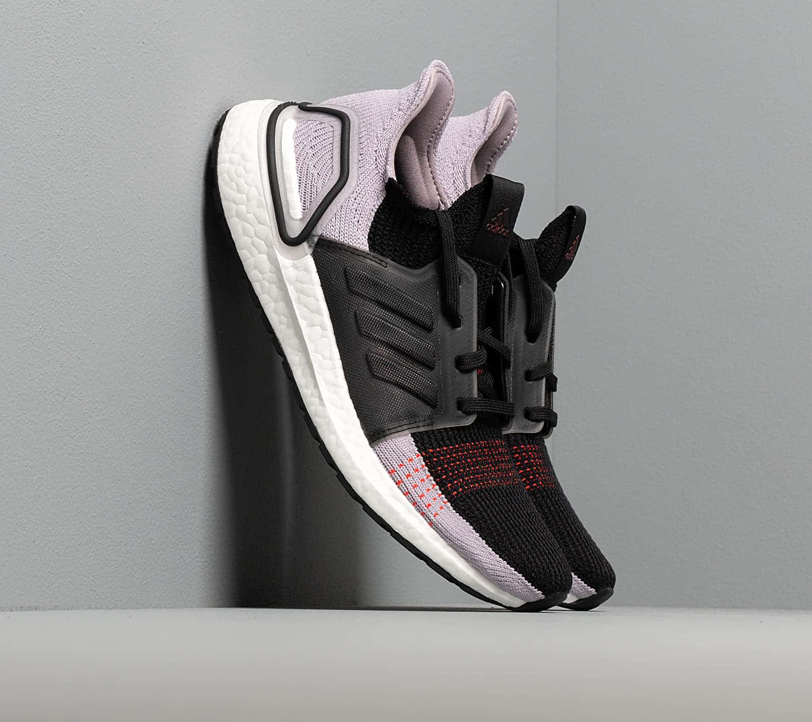 adidas UltraBOOST 19 W Core Black/ Soft Vision/ Solar Red