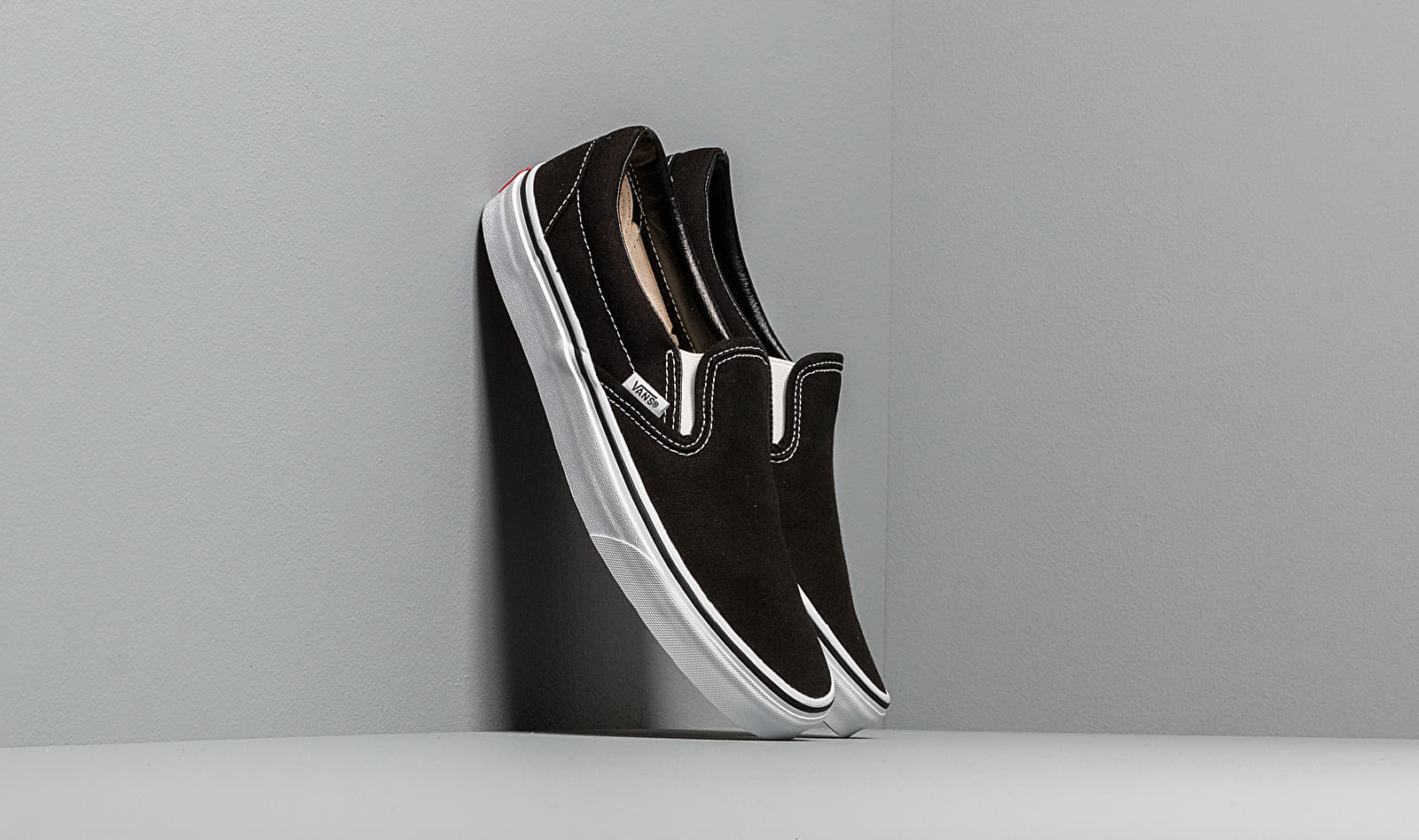 Vans Classic Slip-On Black VN000EYEBLK1