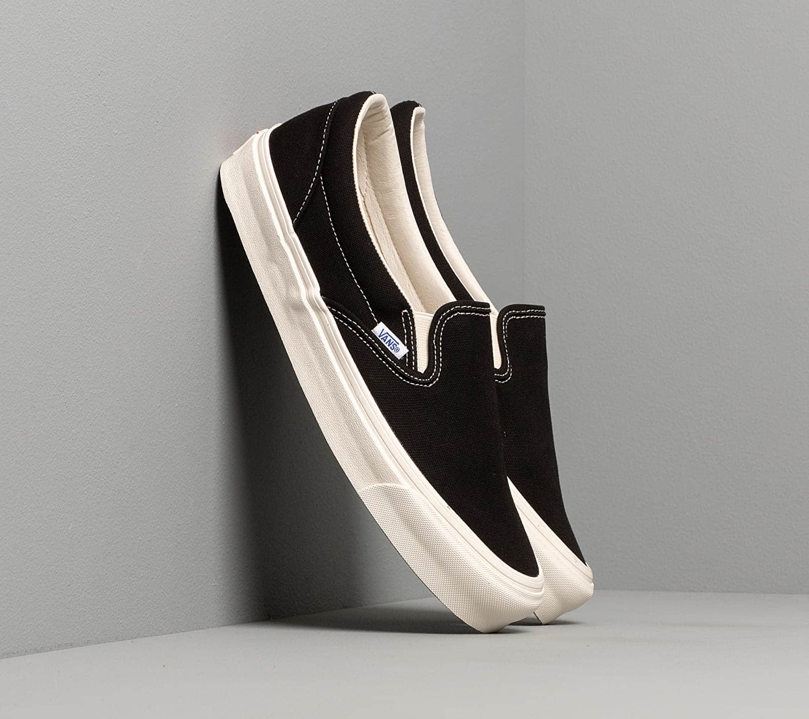 Vans OG Classic Slip-On LX (Canvas) Black VN000UDF3SY1