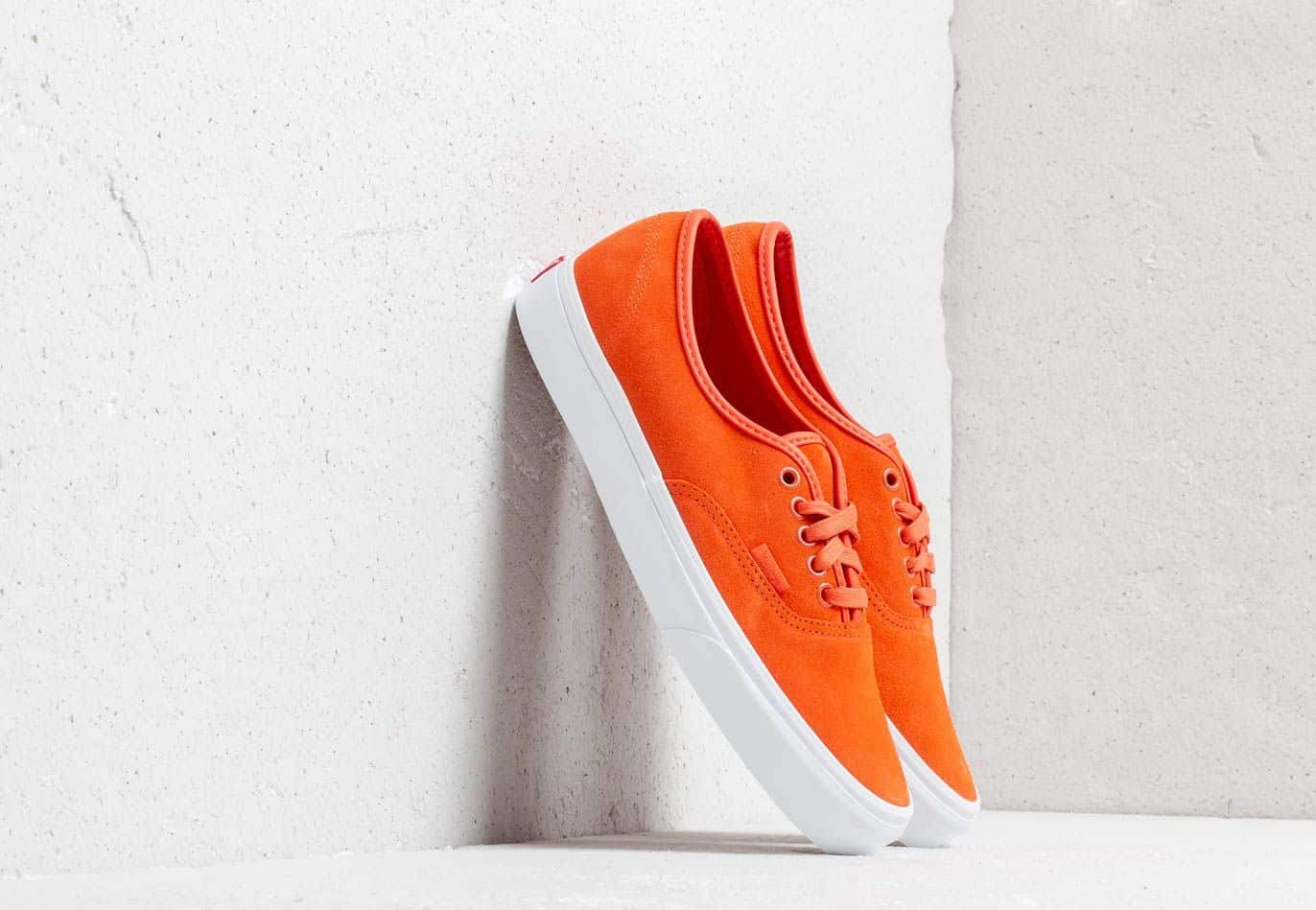Vans Authentic (Soft Suede) Koi/ True Whi VN0A38EMVKF1