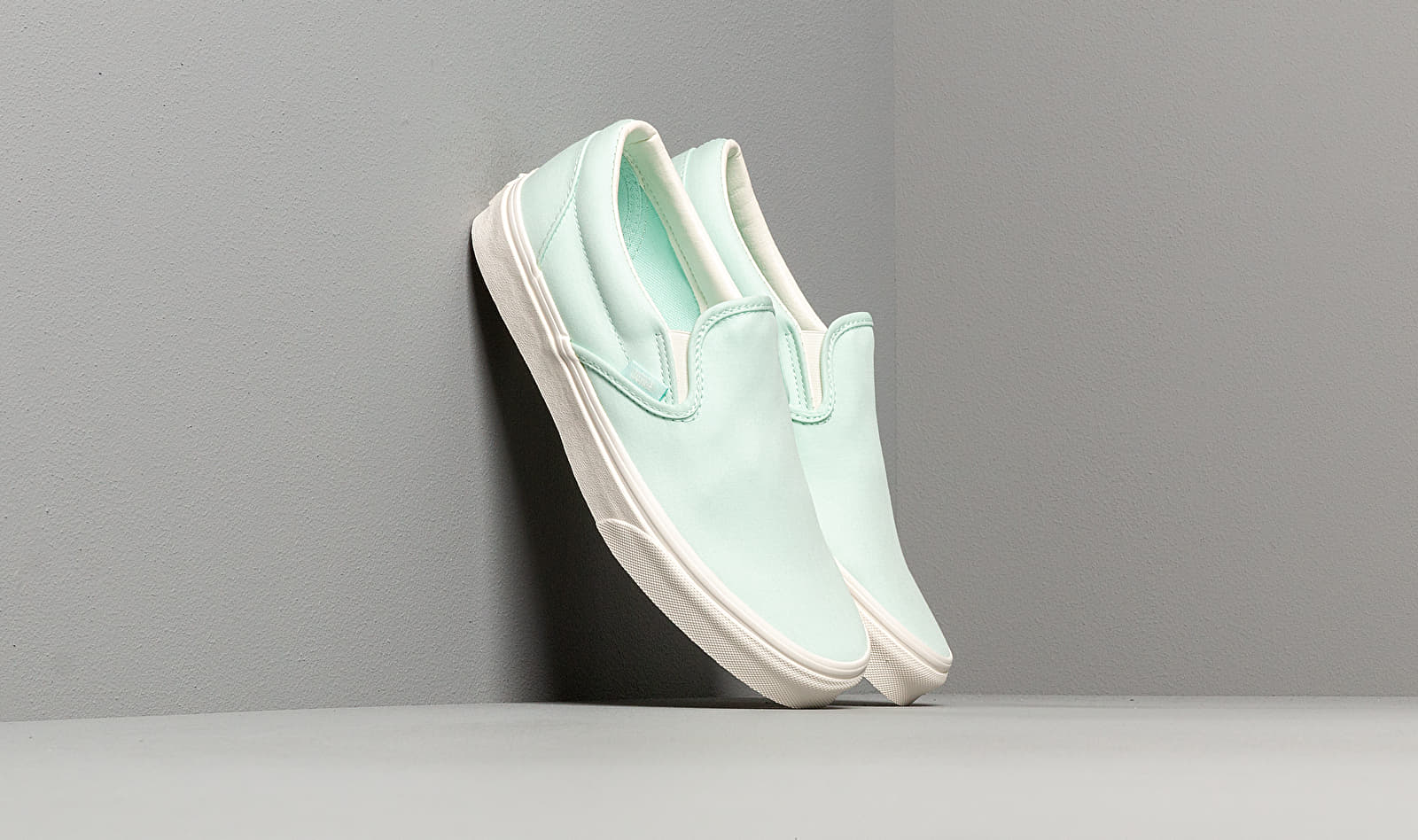 Vans Classic Slip-On (Brushed Twill) Soothing VN0A38F7VLP1