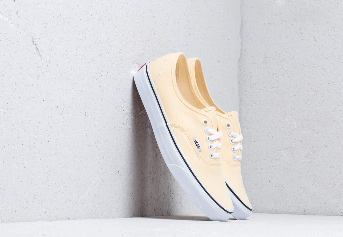 Vans Authentic Vanilla Custard/ True White VN0A38EMVKV1