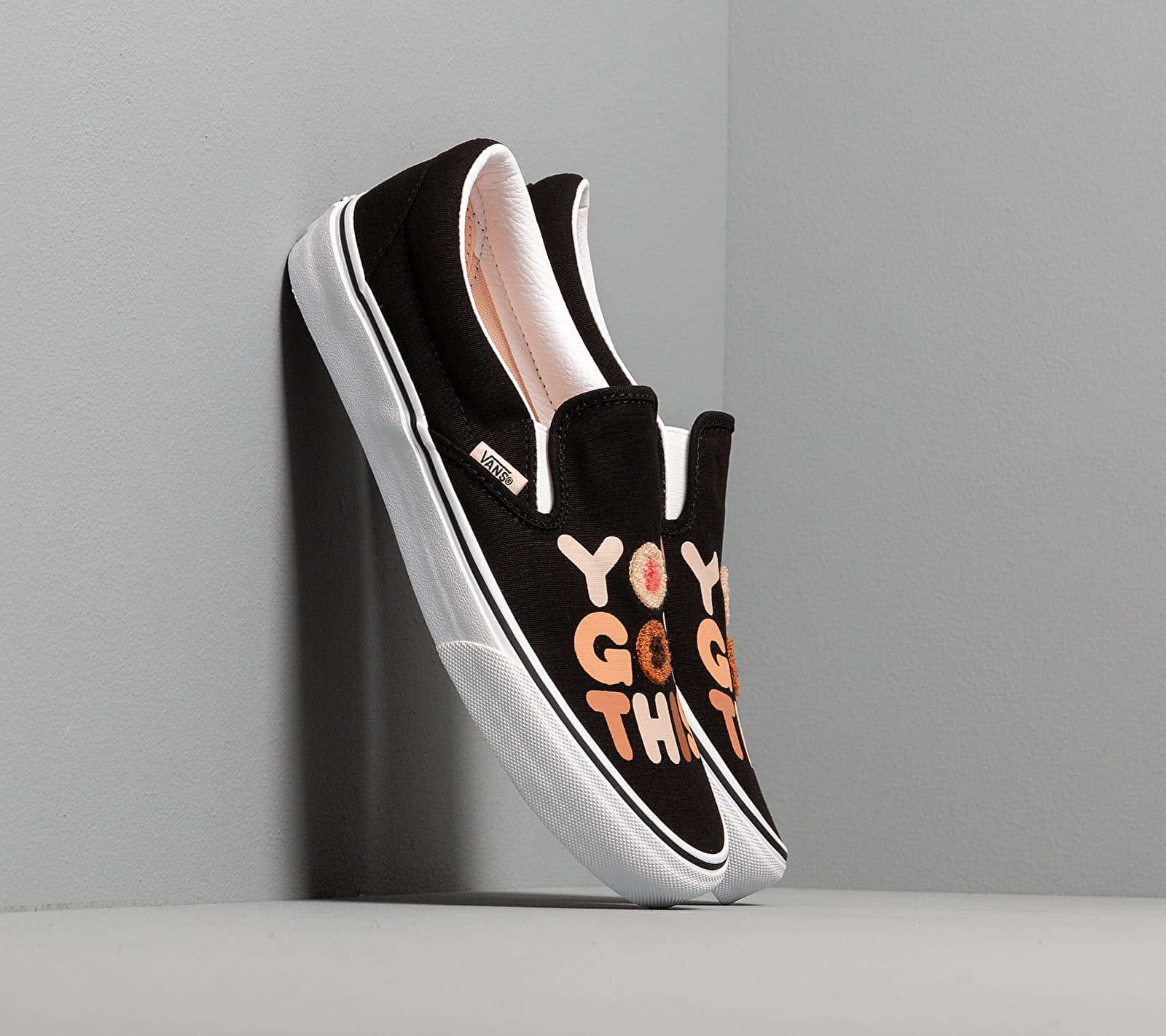 Vans Breast Cancer Awareness Classic Slip-On You Got This/ True White VN0A4BV3T4U1