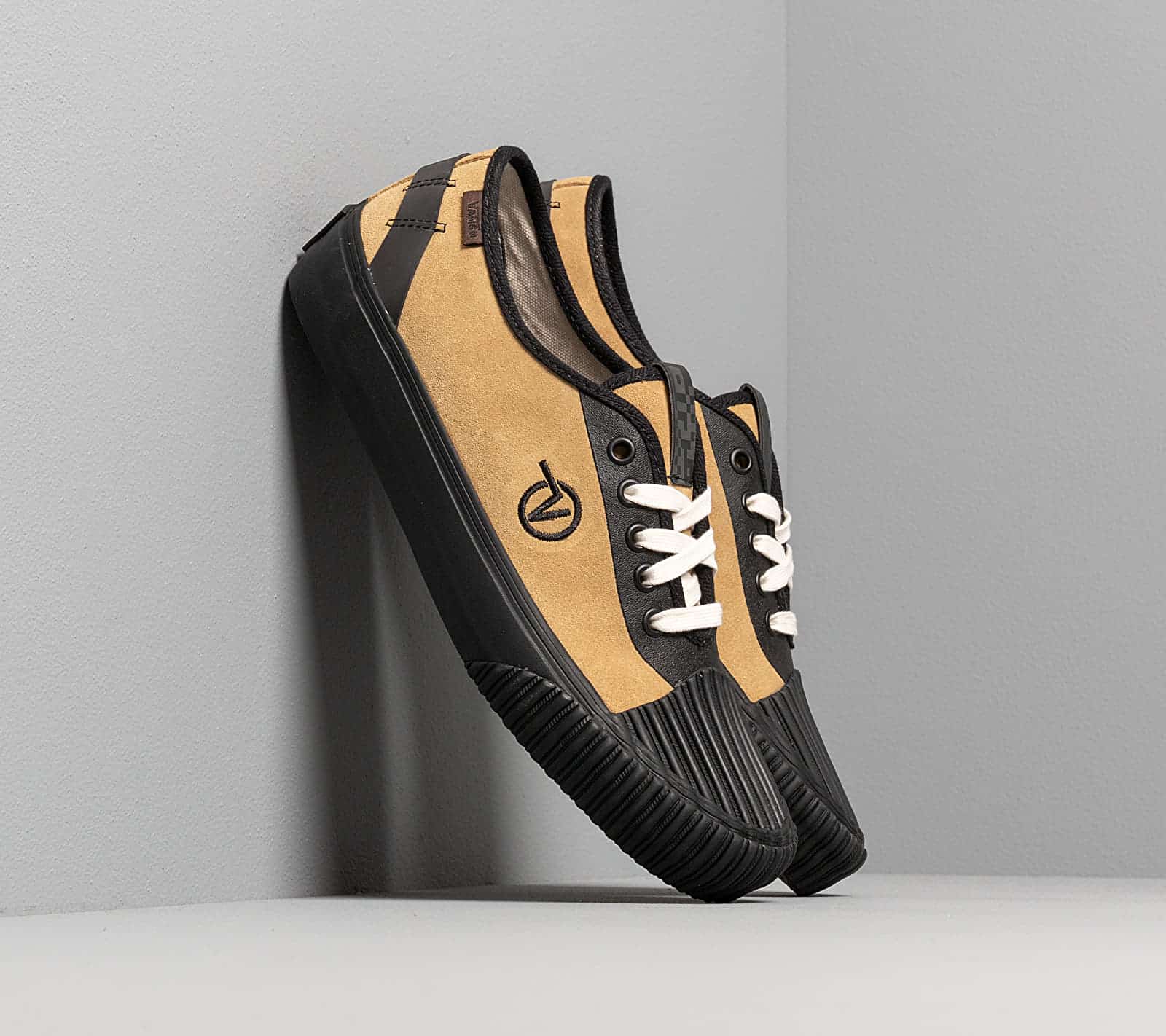 Vans x Taka Hayashi Authentic One Piece LX (Suede) Antique Gold/ Black VN0A45K8TX41