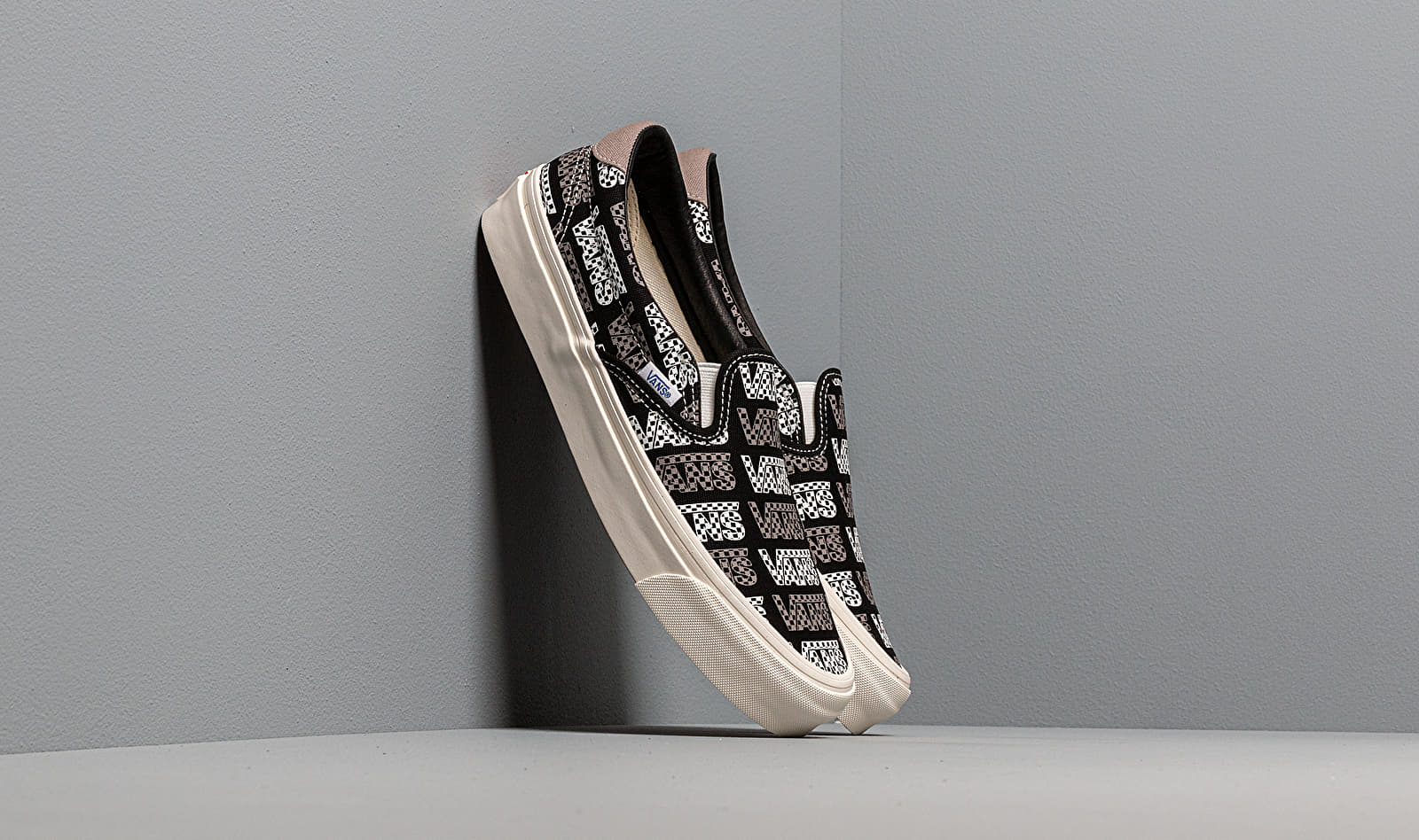 Vans OG Slip-On 59 LX (Canvas) Black/ Logo Checkerboard VN0A4BVDVZ91