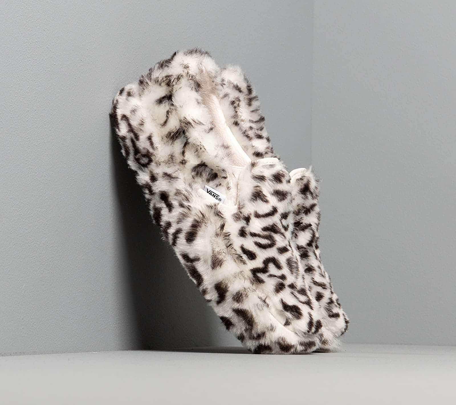 Vans x Sandy Liang Classic Slip-On Paws/ True White VN0A3JEZWVZ1