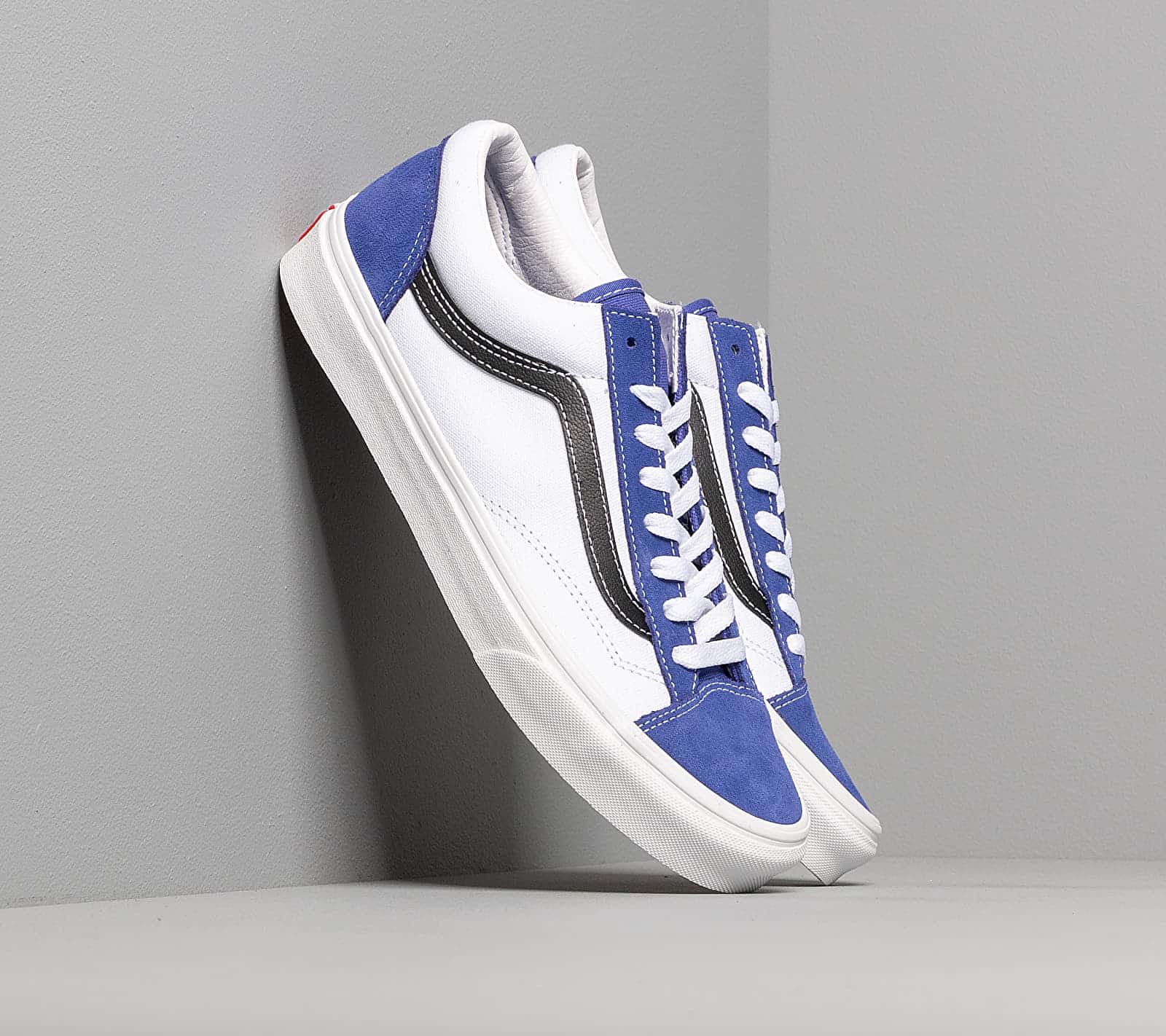 Vans Style 36 (Retro Sport) Royal Blue/ True White VN0A3DZ3WZ91