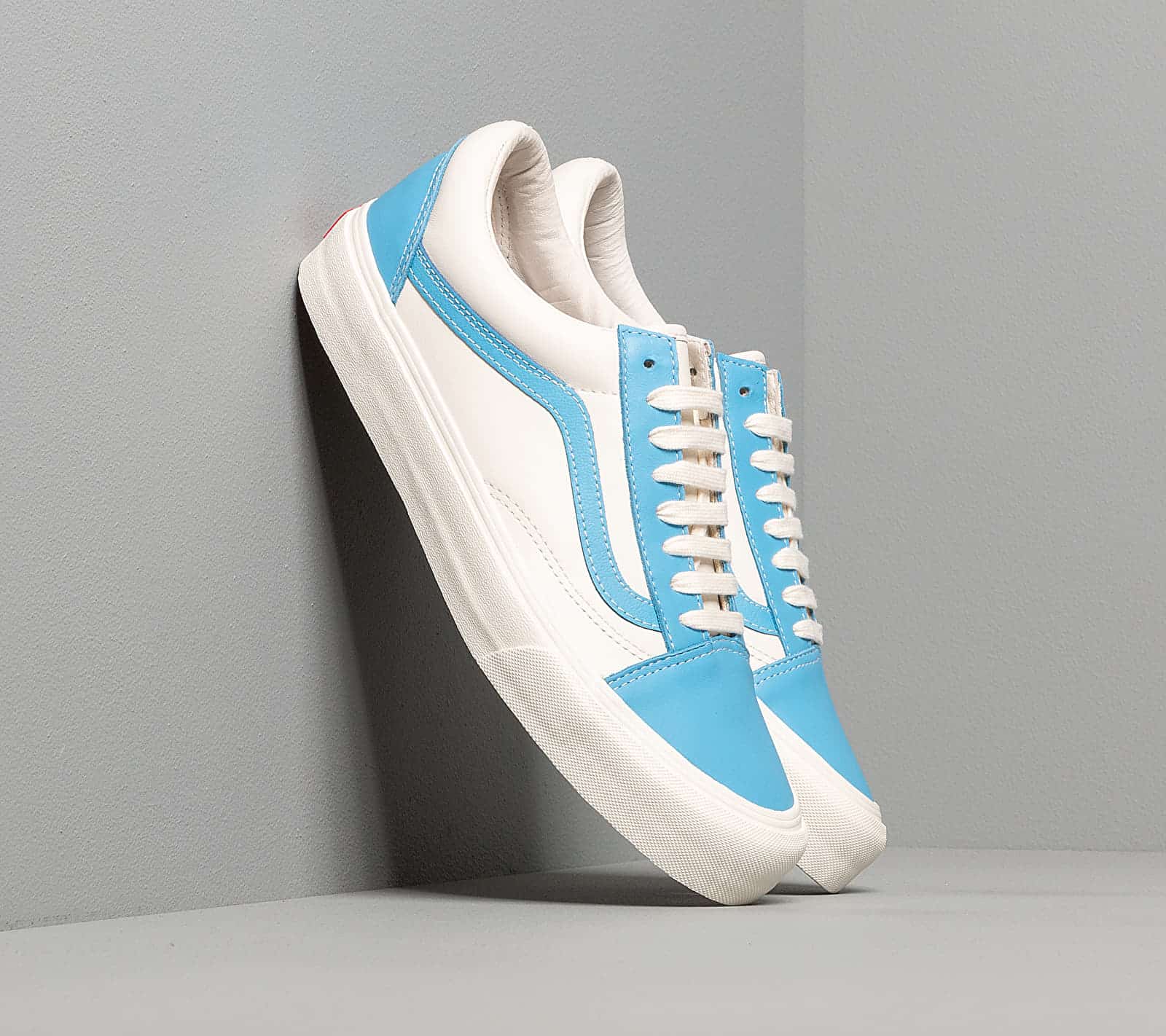 Vans Old Skool Vlt LX (Leather) Bonnie Blue/ Marshmallow VN0A4BVFXG01