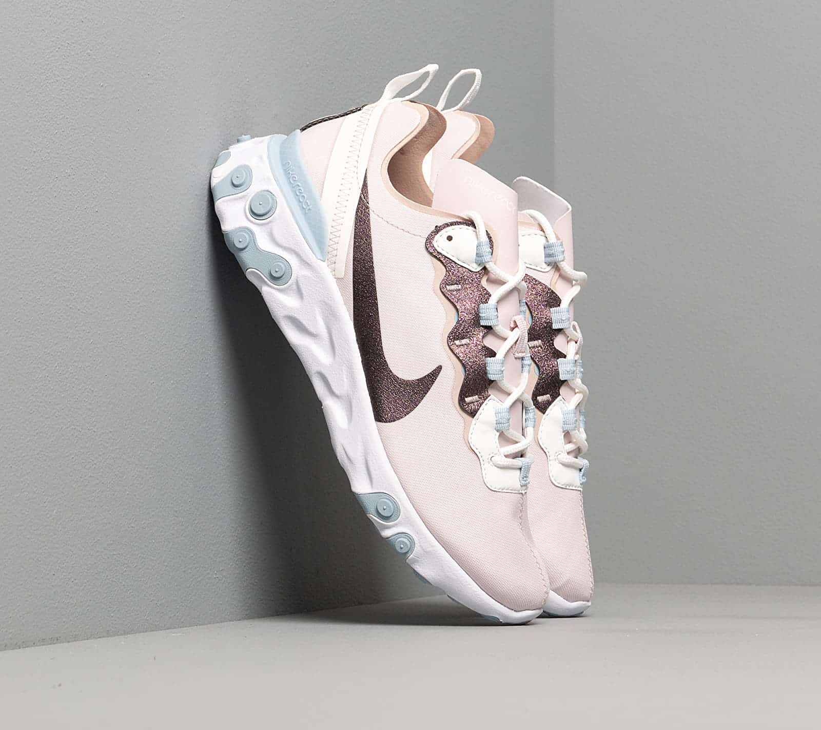 Nike W React Element 55 Se Barely Rose/ Fossil Stone-Summit White CN3591-600