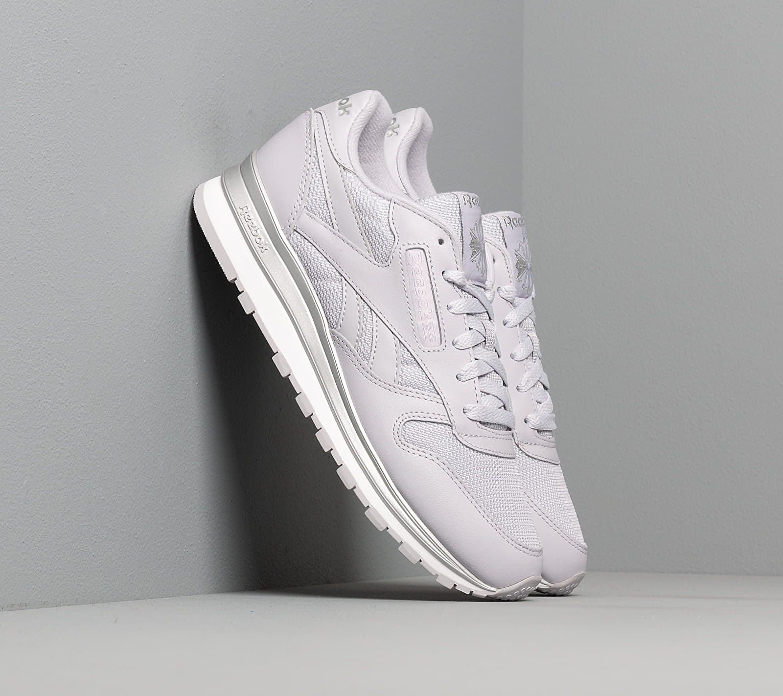 Reebok Classic Leather Sterling Grey/ Silver Metalic/ White EG6323