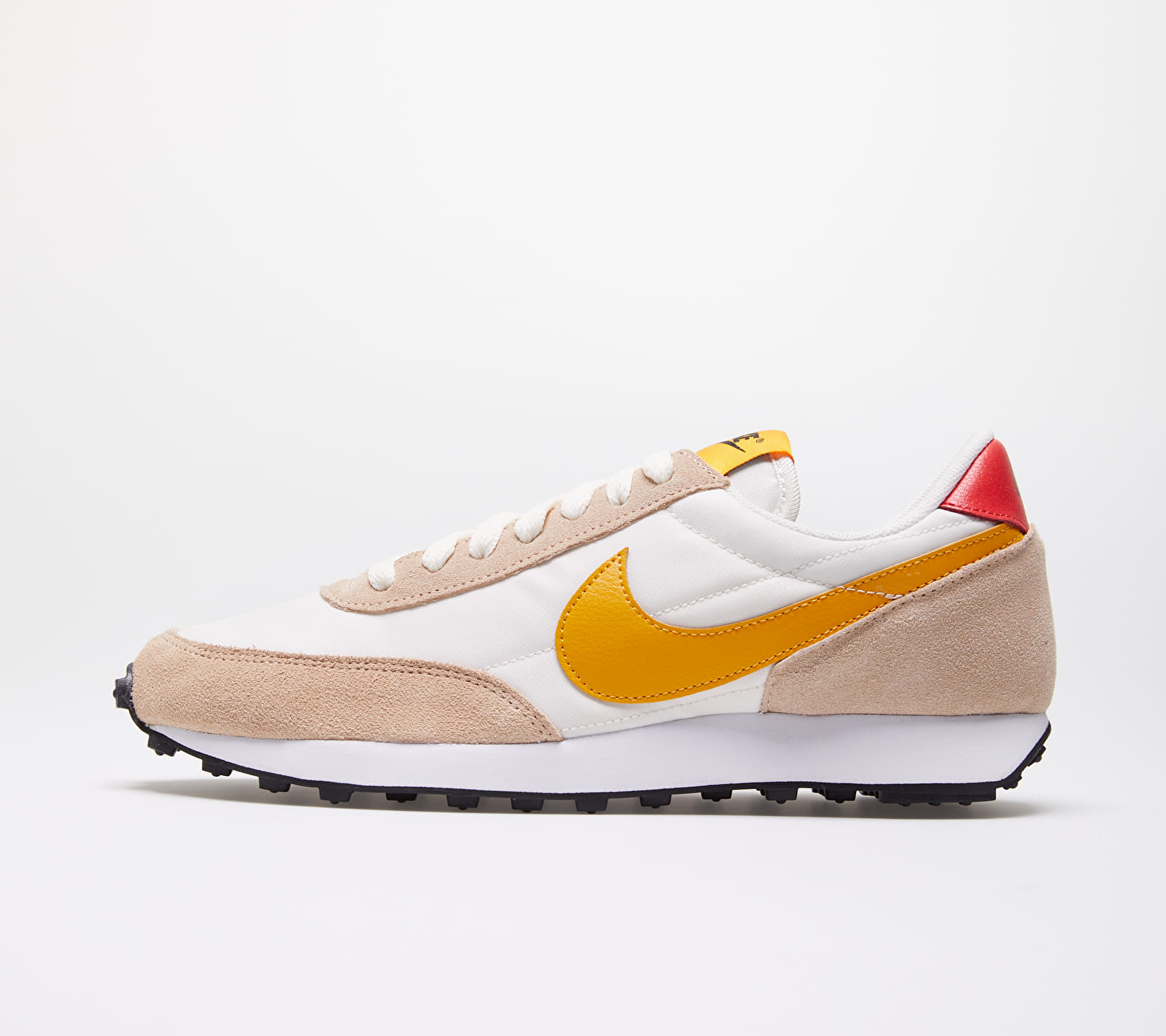 Nike W Daybreak Pale Ivory/ Pollen Rise-Shimmer-Track Red CK2351-102