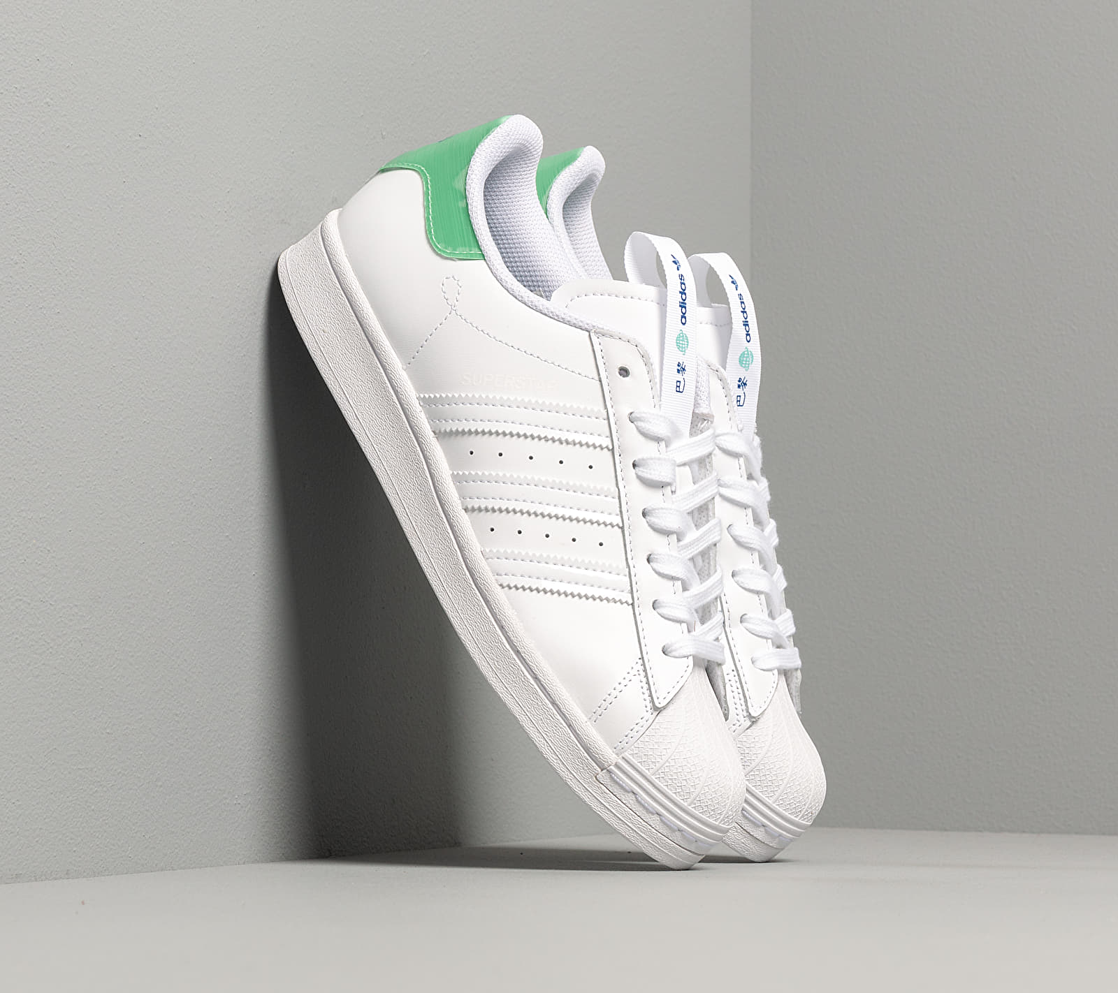 adidas Superstar Ftwr White/ Prism Mint/ Collegiate Royal FW2847