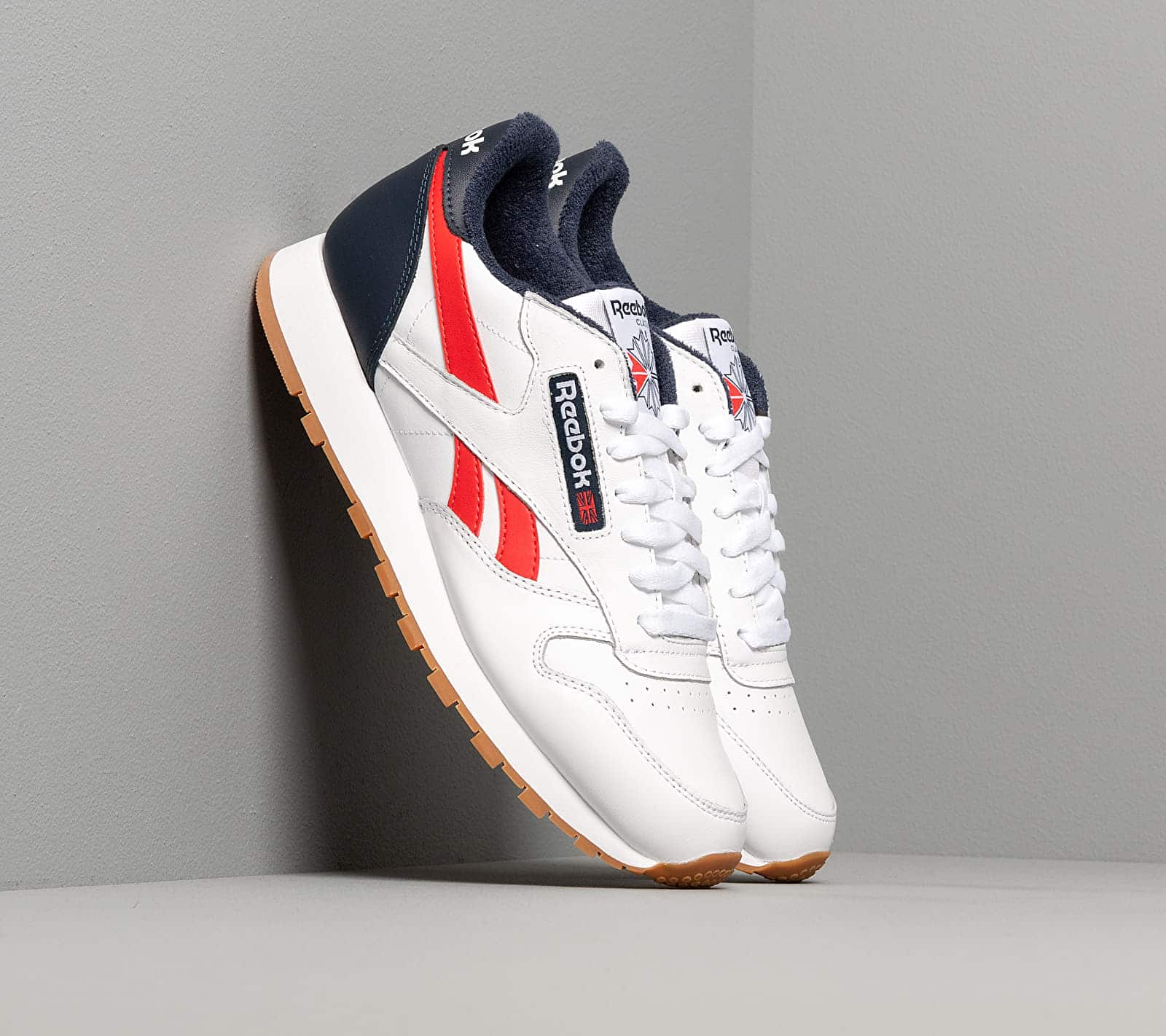 Reebok Classic Leather MU White/ Collegiate Navy/ Radiant Red EF7827