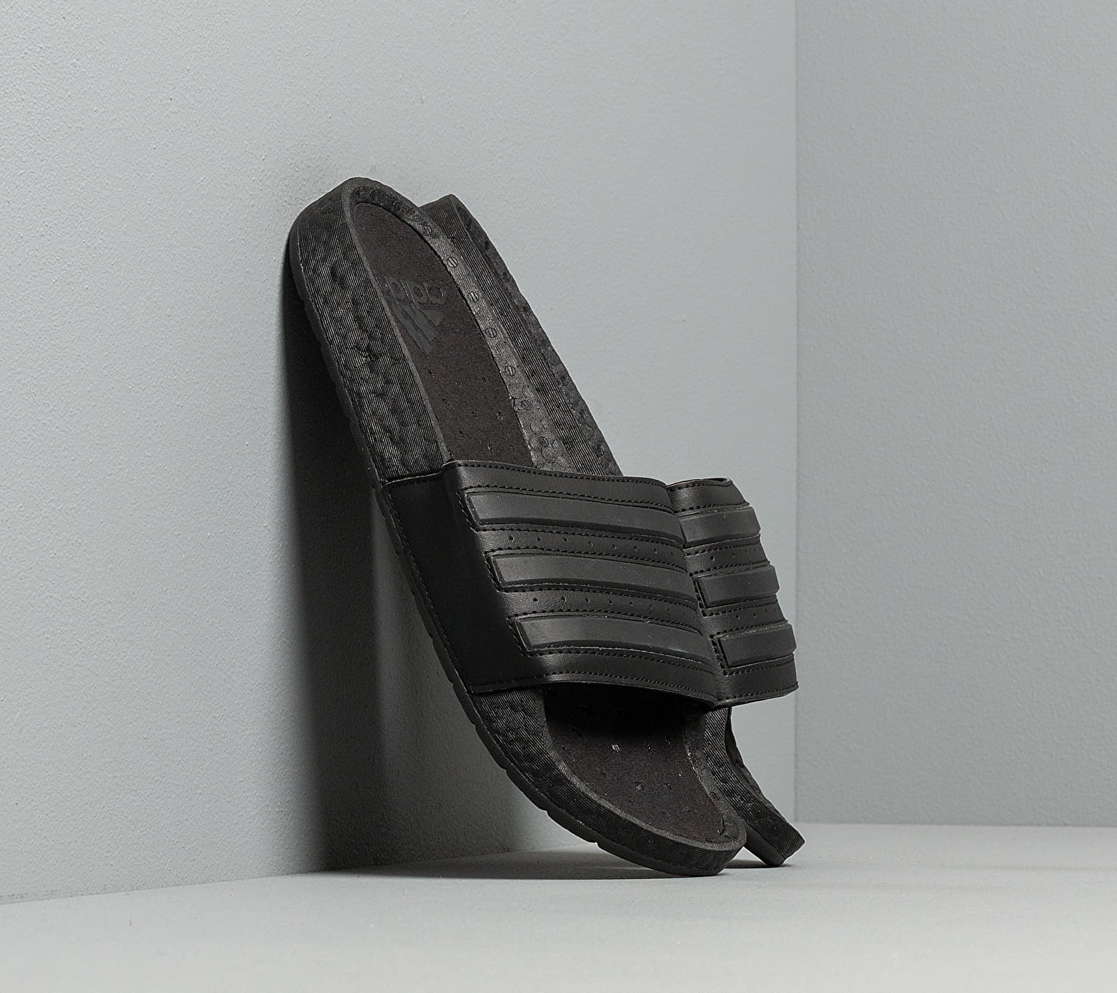 adidas Adilette Boost Core Black/ Core Black/ Core Black EH2256