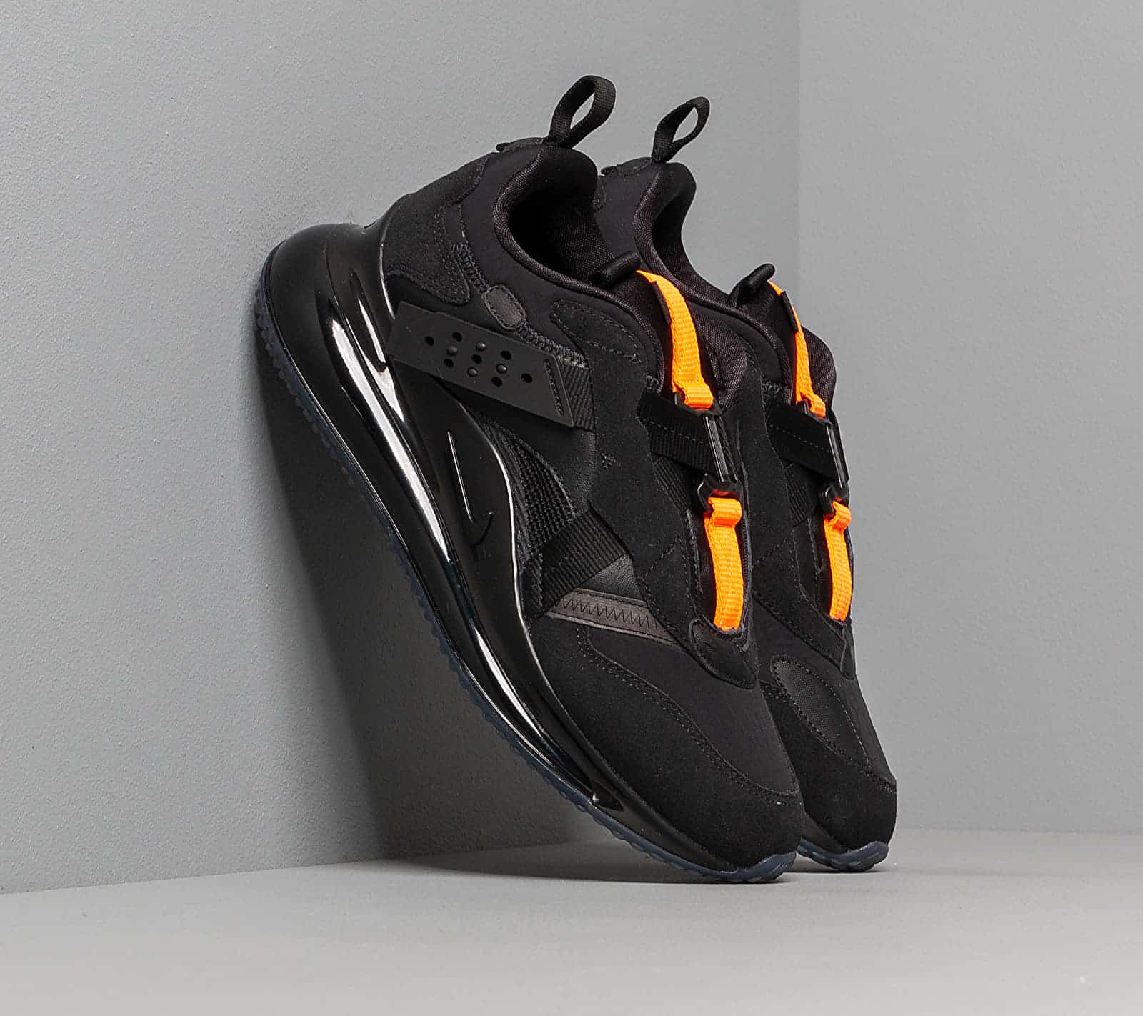 Nike Air Max 720 Slip / Obj Black/ Black-Total Orange DA4155-001