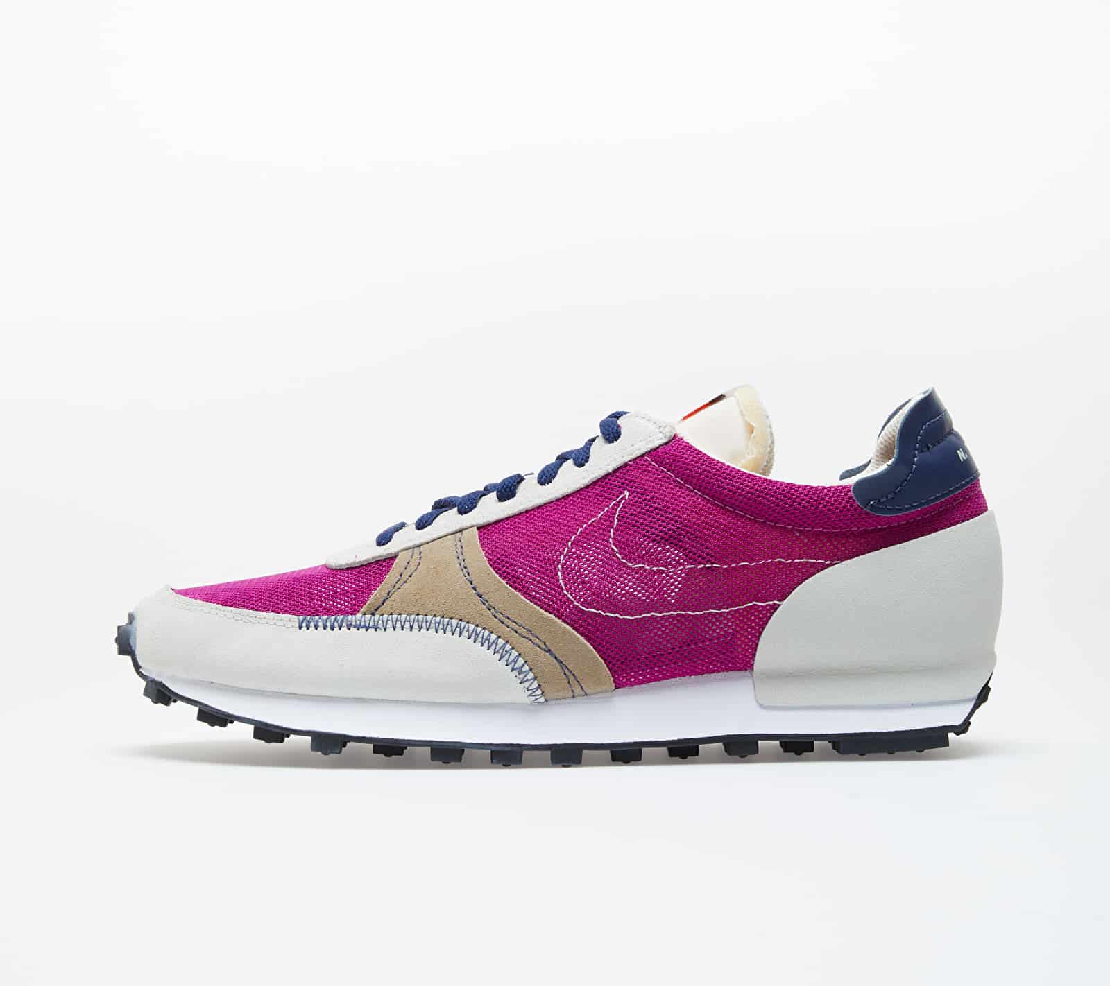 Nike Daybreak-Type Cactus Flower/ Light Bone-Midnight Navy CW7566-500