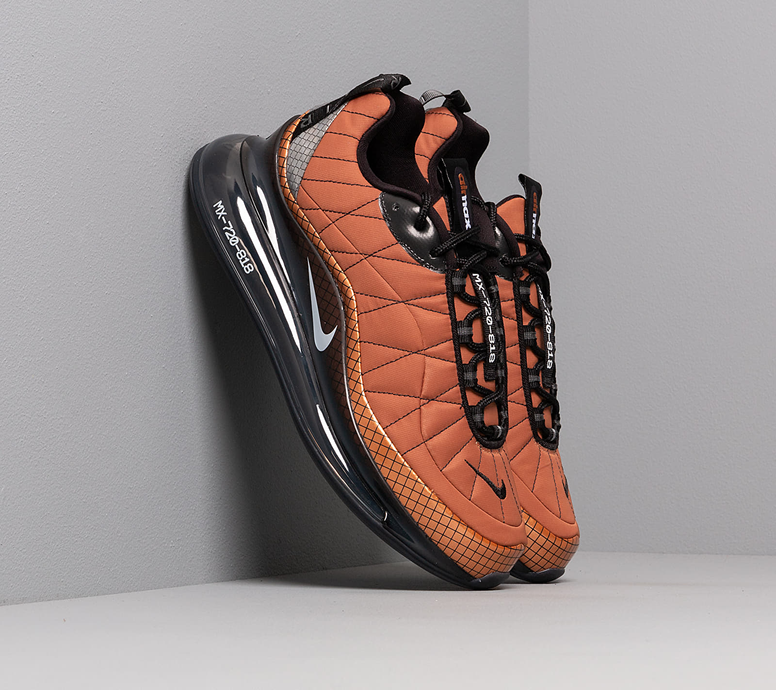 Nike Mx-720-818 Metallic Copper/ White-Black-Anthracite BV5841-800