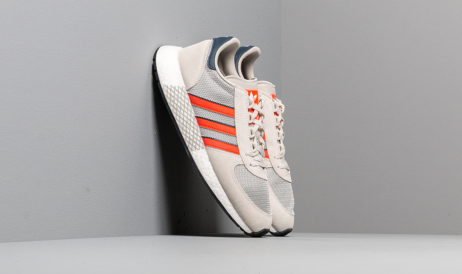 adidas Marathon Tech Raw White/ Active Orange/ Collegiate Navy EE4917