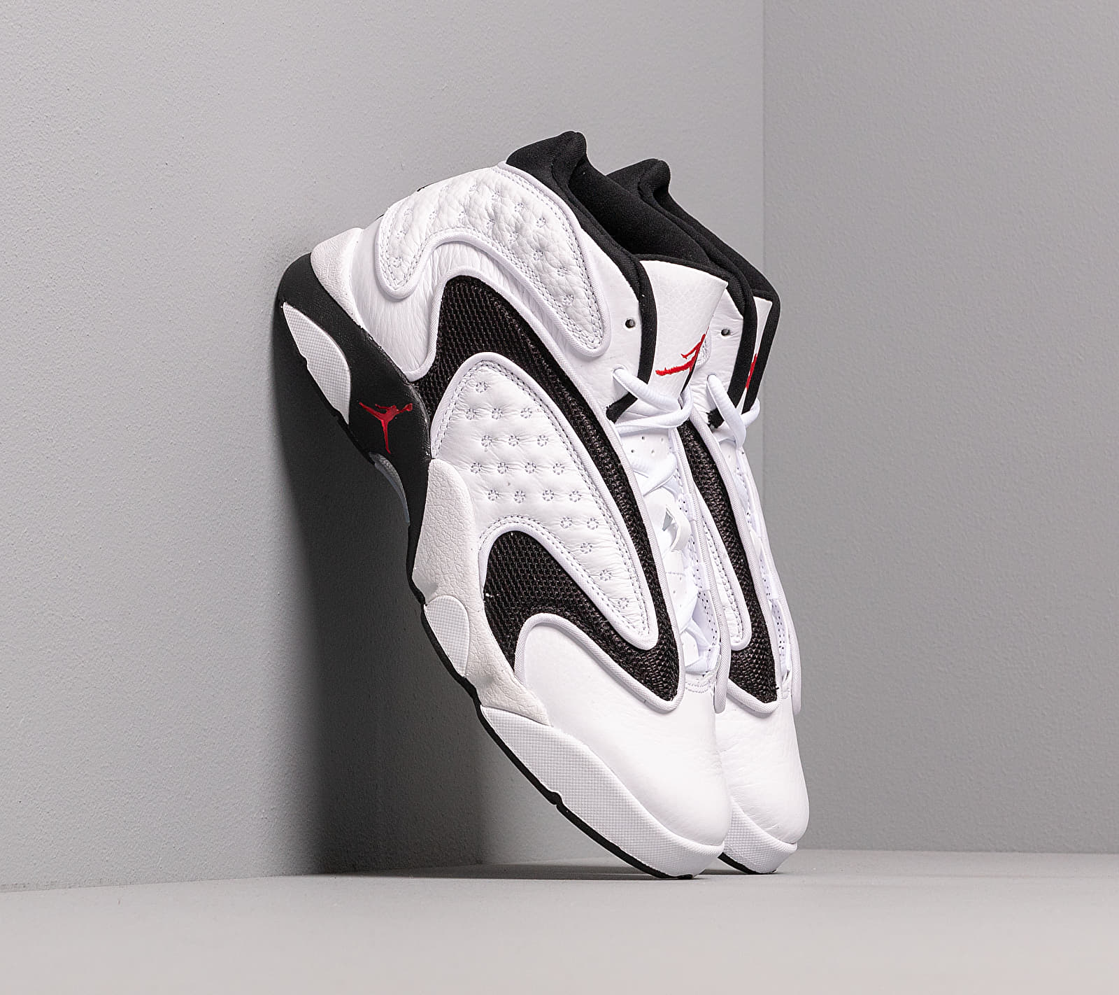 Air Jordan Wmns OG White/ University Red-Black 133000-106